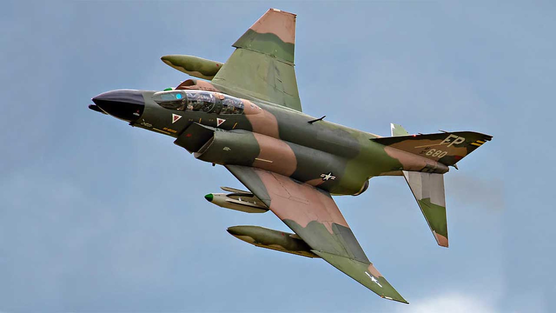 F-4 فانتوم