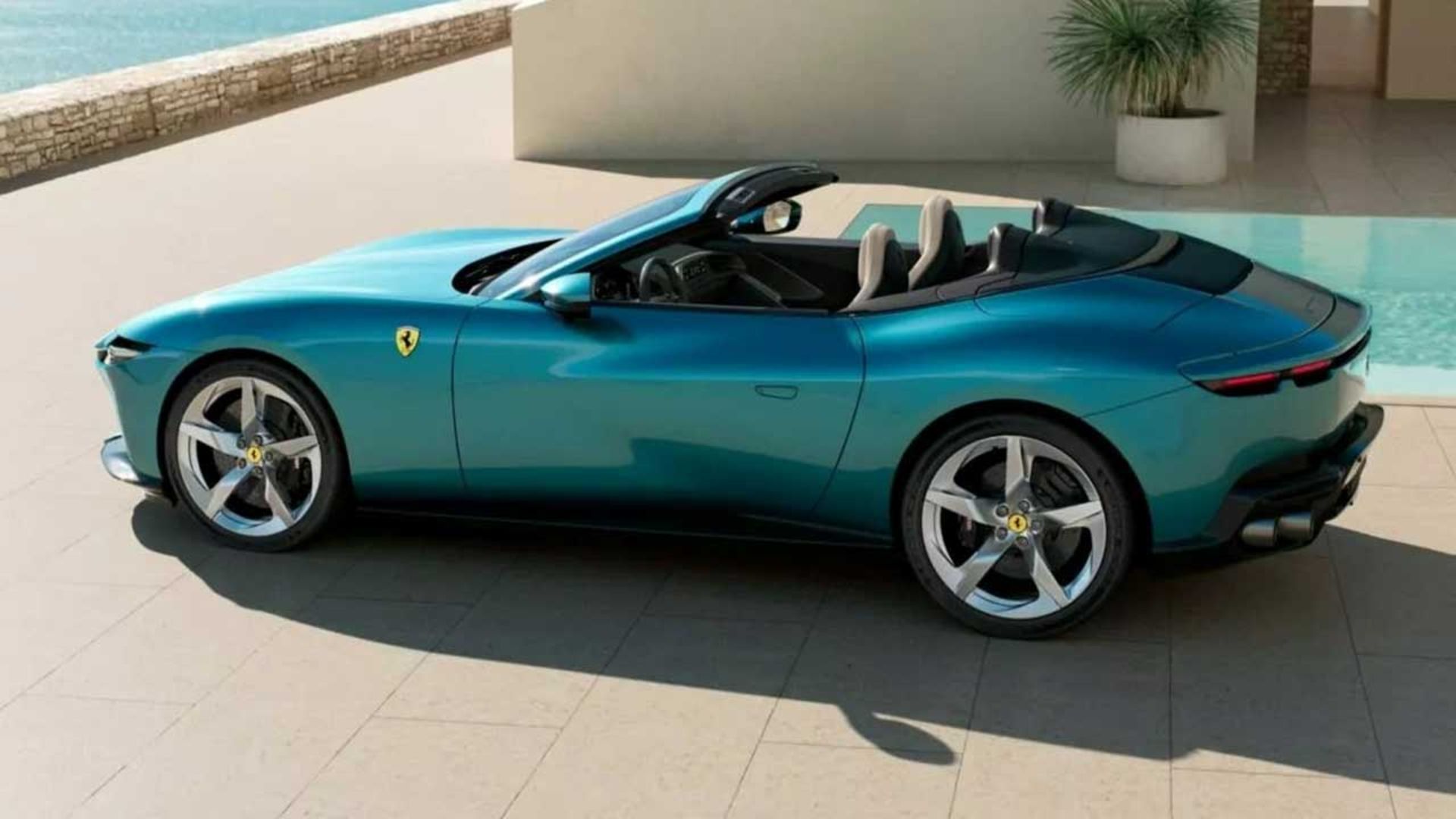 معرفی فراری آمالفی اسپایدر