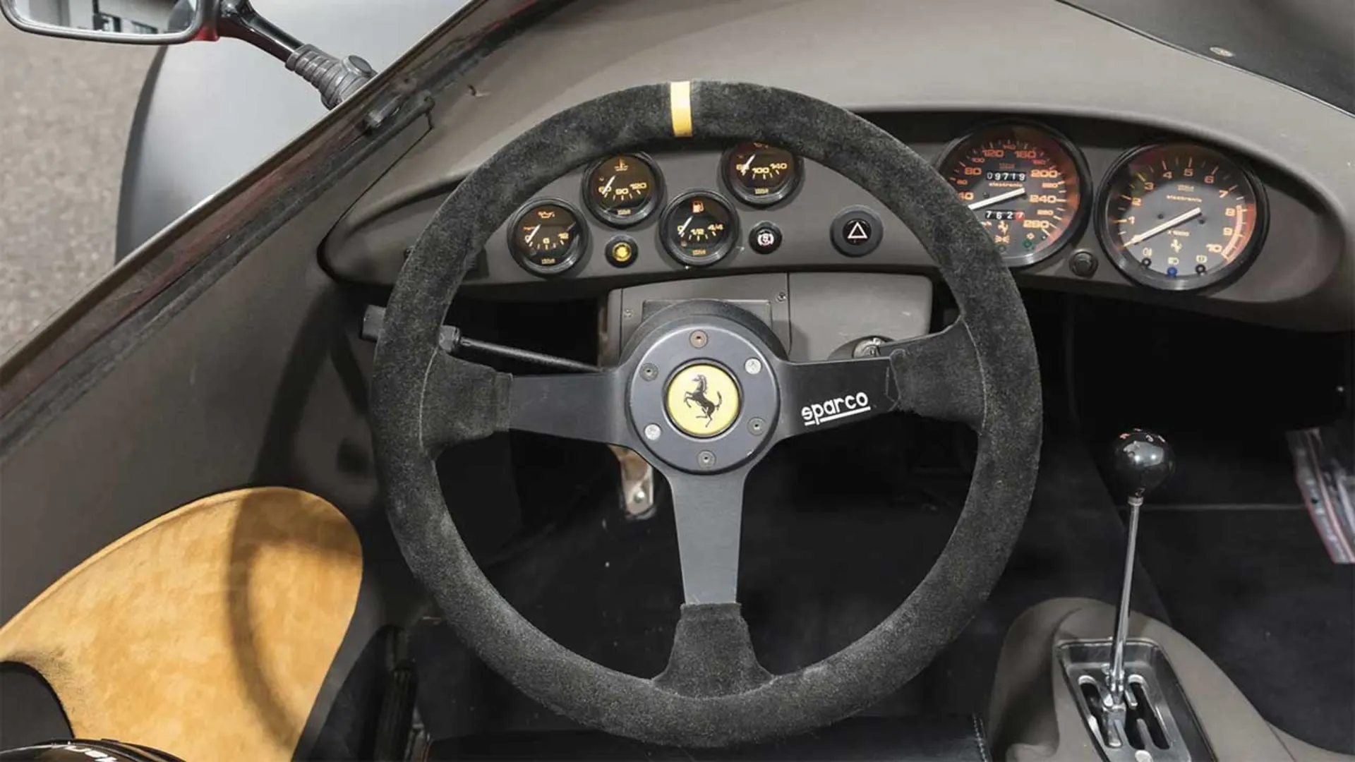 فراری کانچیزو