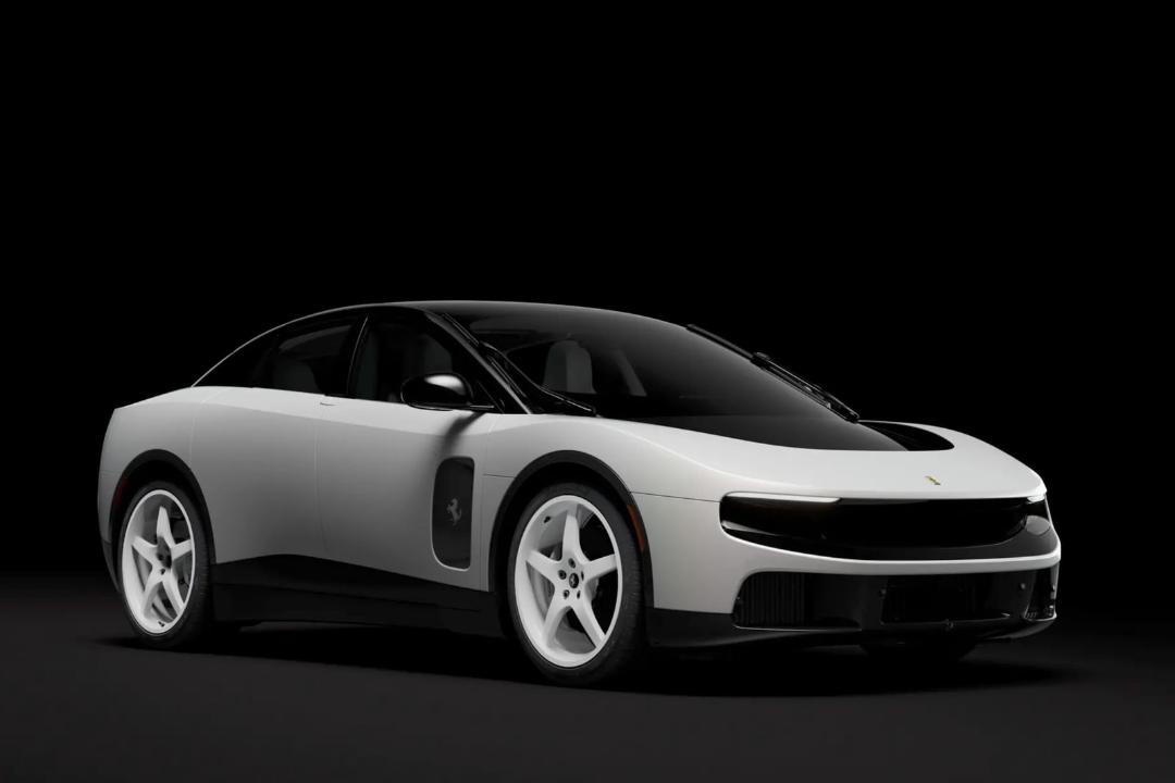 خودروی الکتریکی فراری (Ferrari) با بدنه سفید و رینگ‌های سفید در پس‌زمینه سیاه