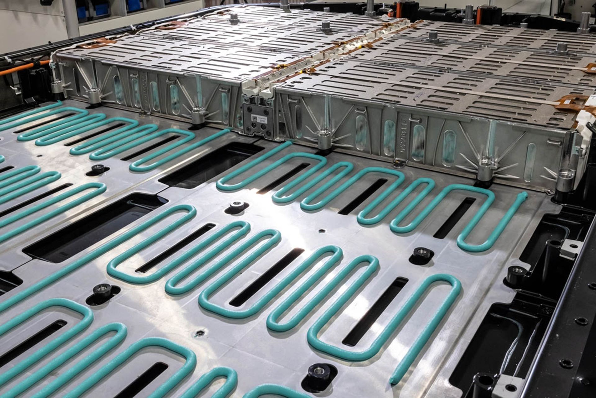 پیش گرمایش باتری سوپراسپرت فراری برقی