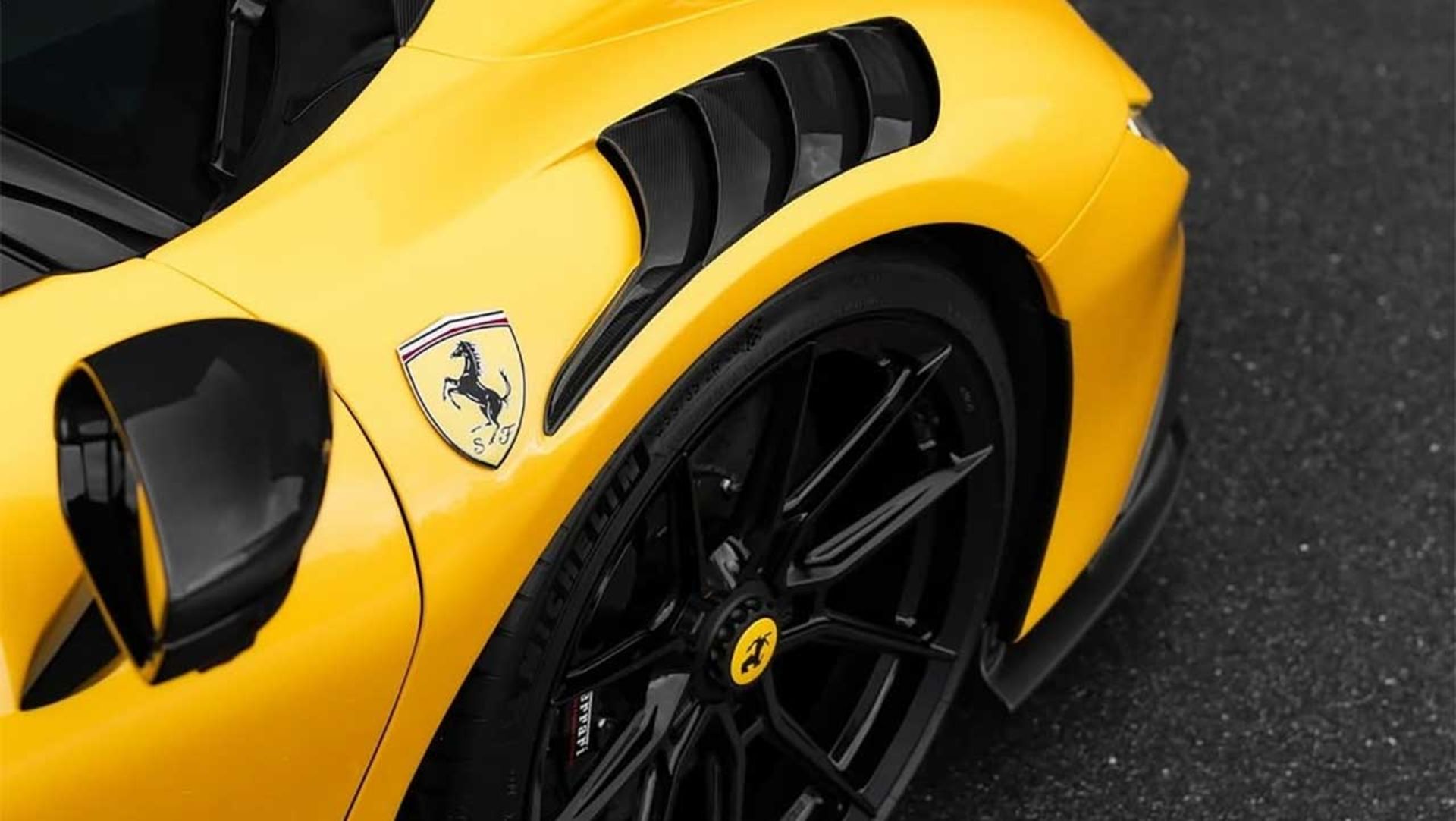 فراری SF90 نوویتک