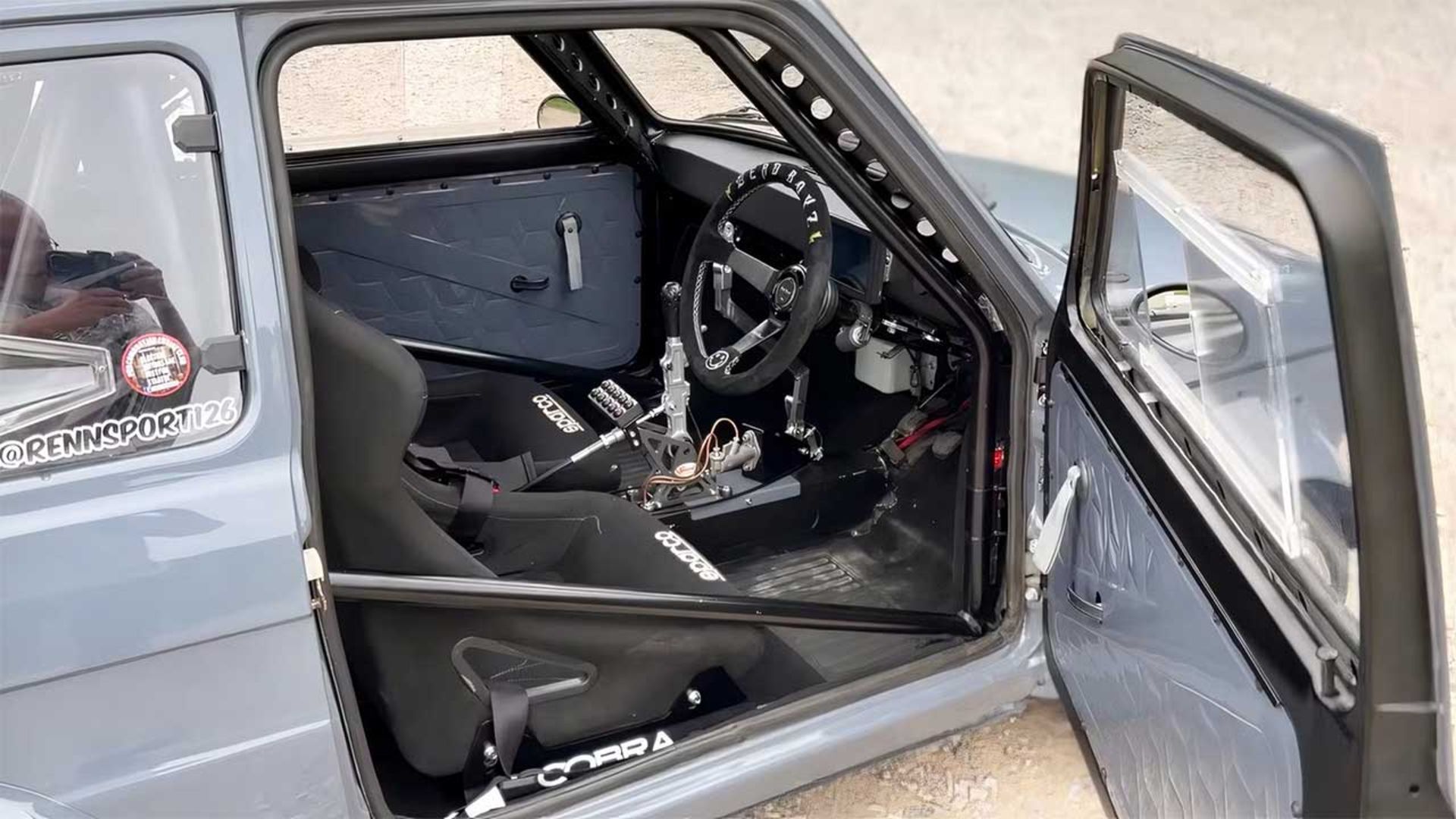 فیات 126 با پیشرانه موتورسیکلت بی‌ام‌و