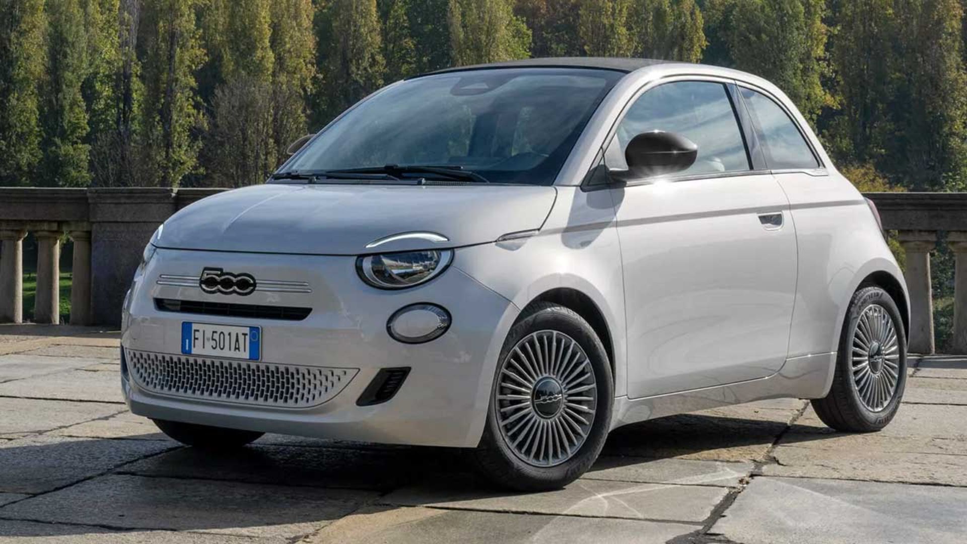 فیات 500 هیبرید