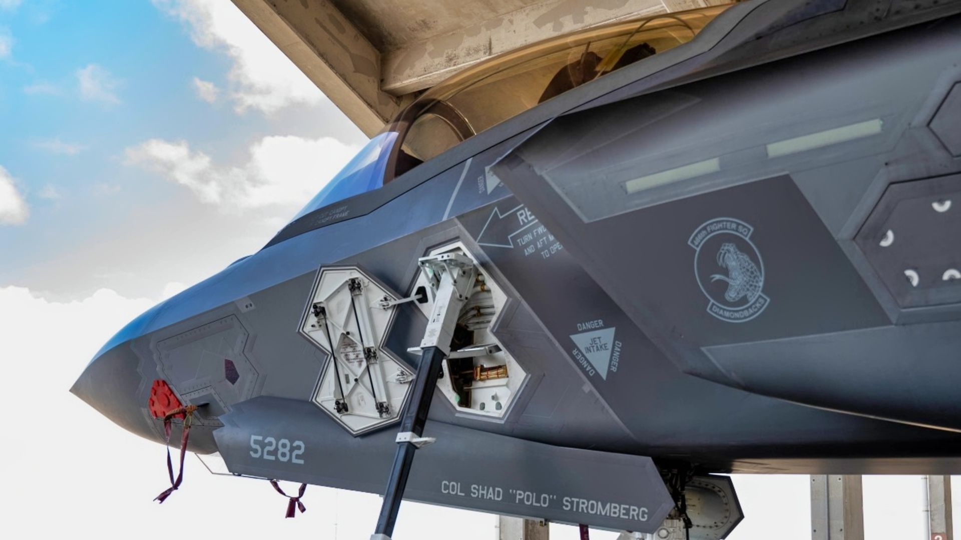 جنگنده چینی J-35a