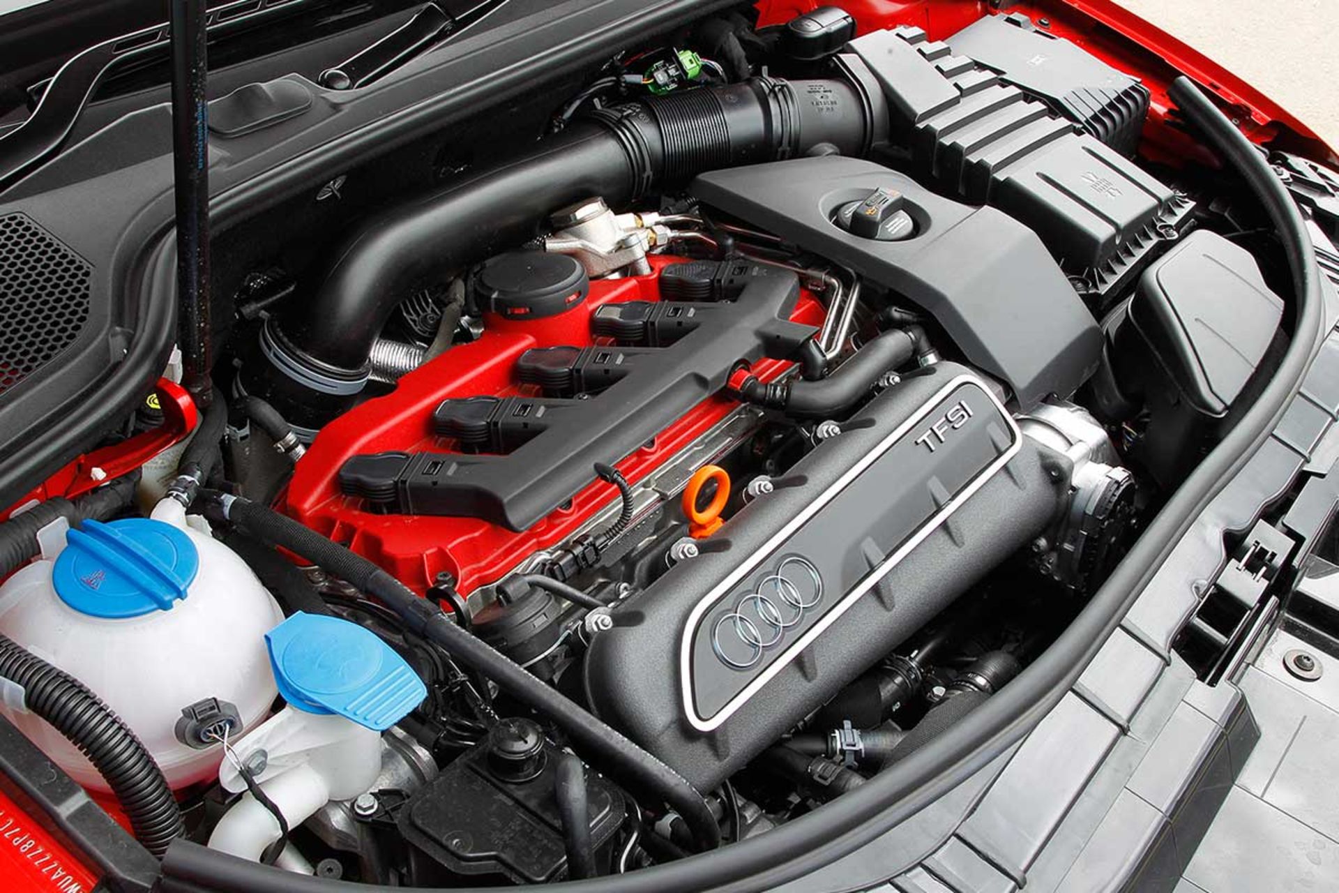 موتور پنج سیلندر