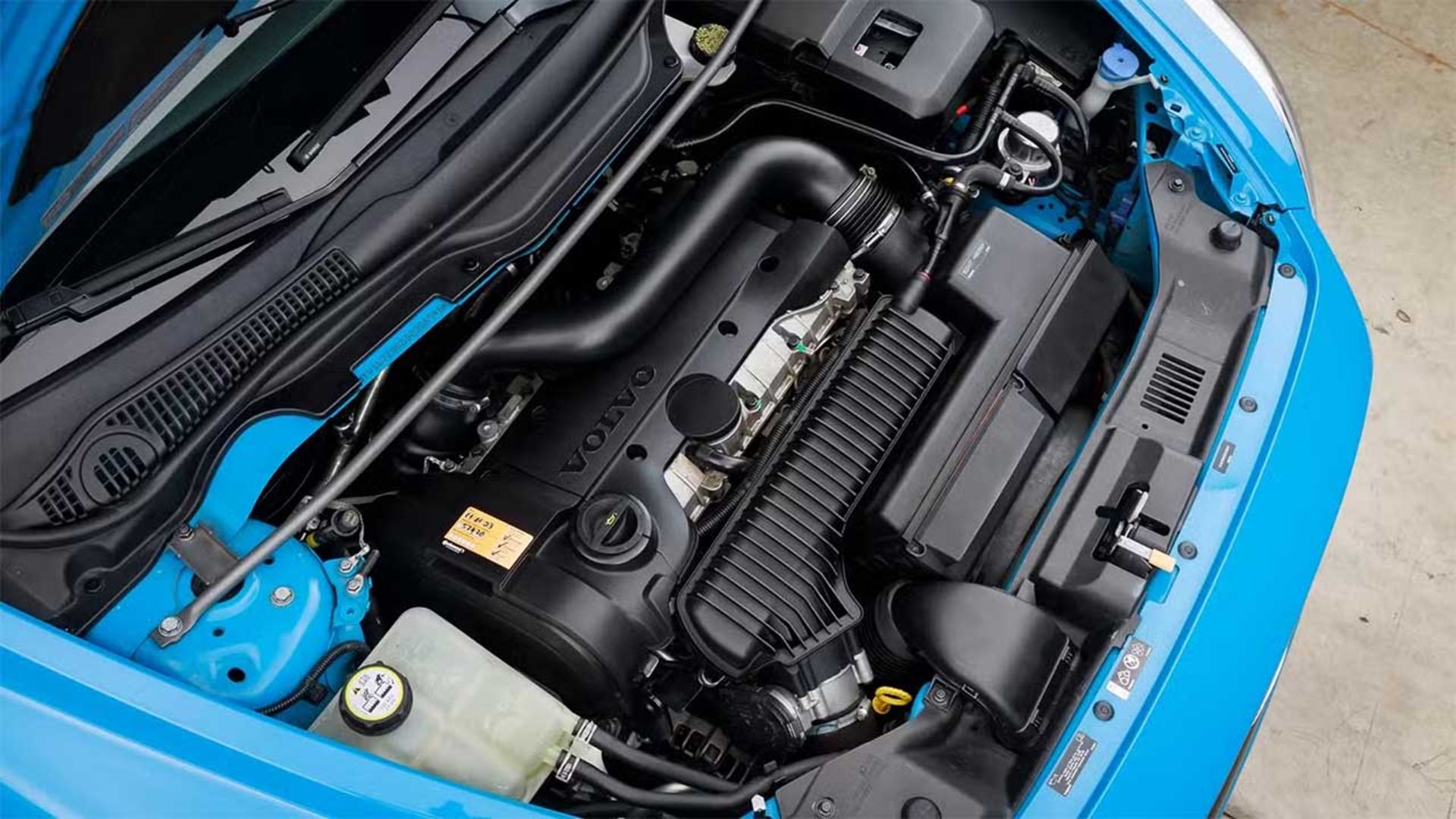 موتور پنج سیلندر