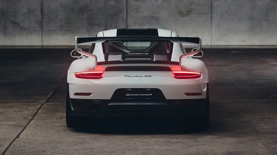 Flachbau RS  Porsche 911 GT2 RS