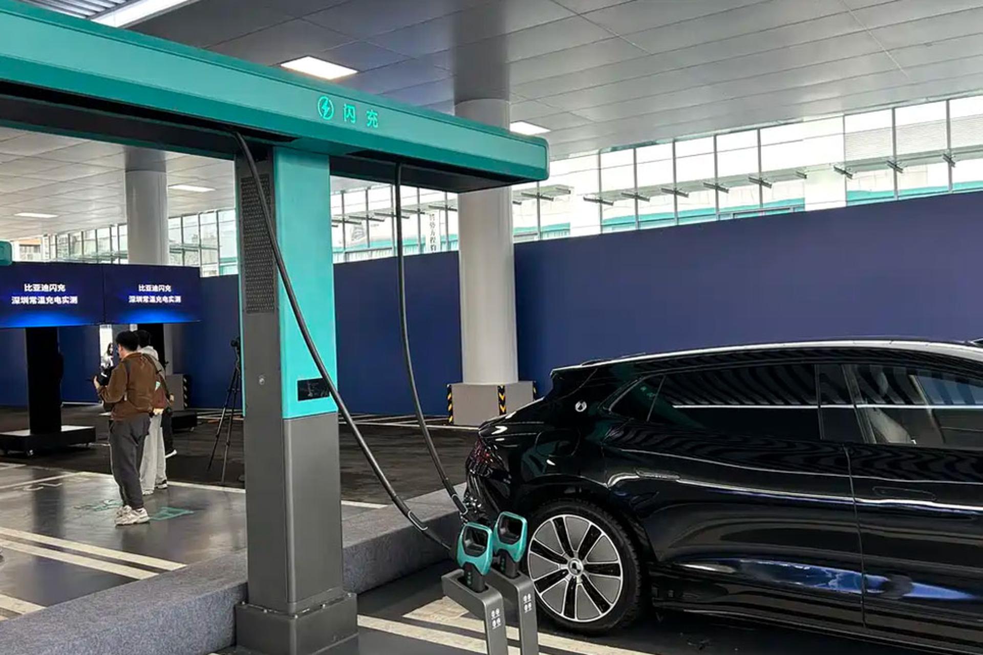 شارژ سریع BYD