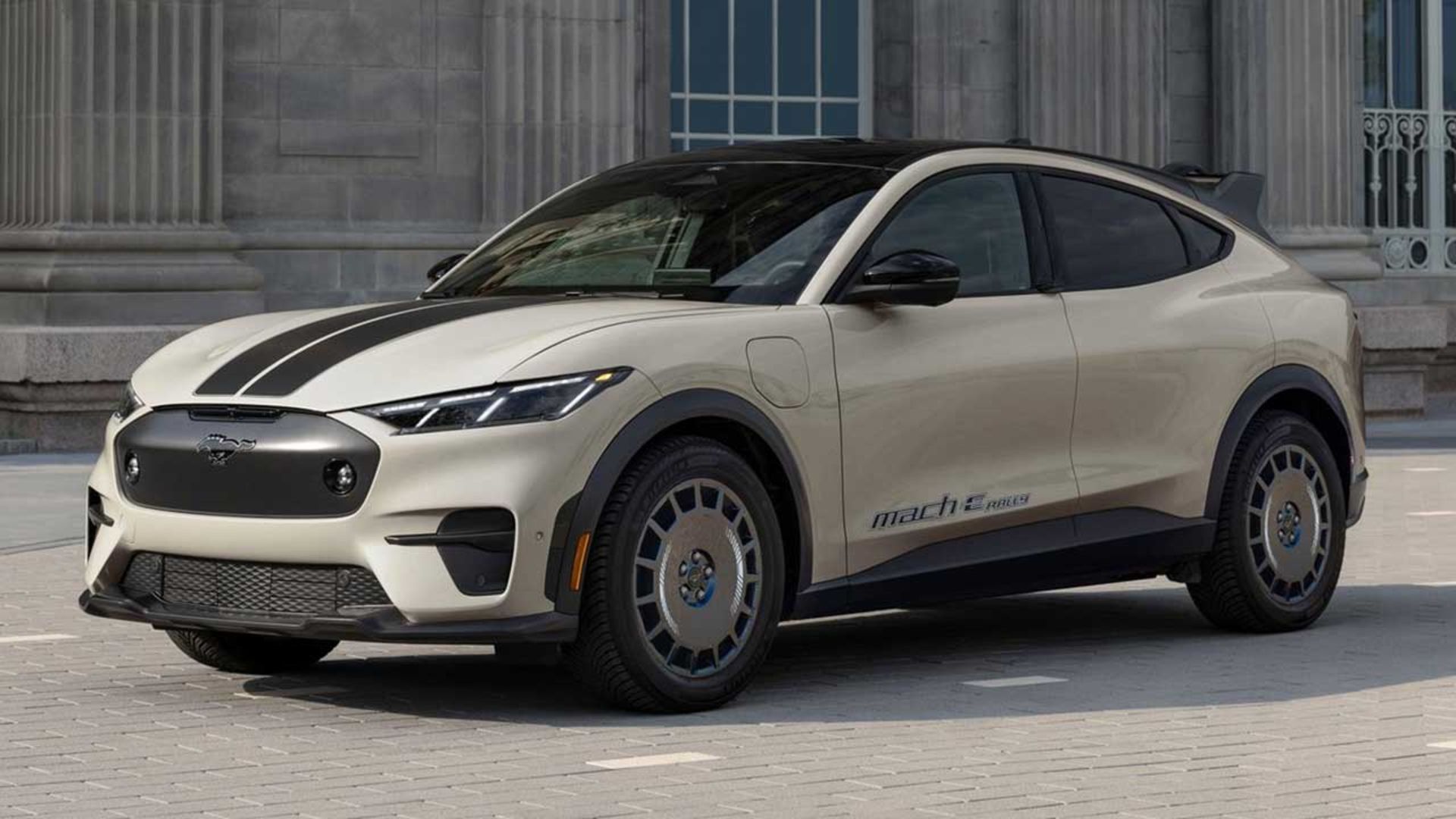 موستانگ Mach E