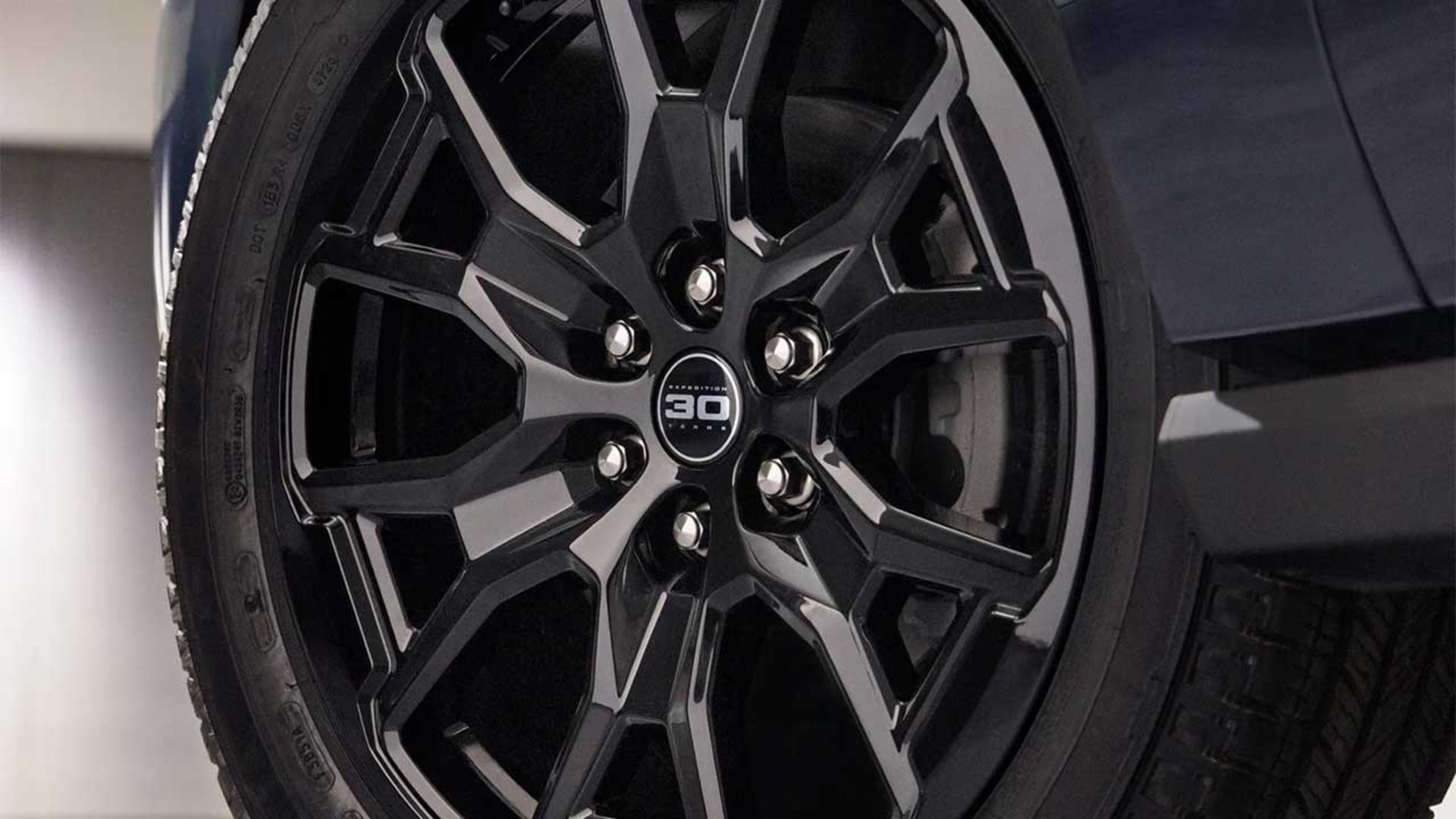 فورد اکسپدیشن نسخه سی‌سالگی