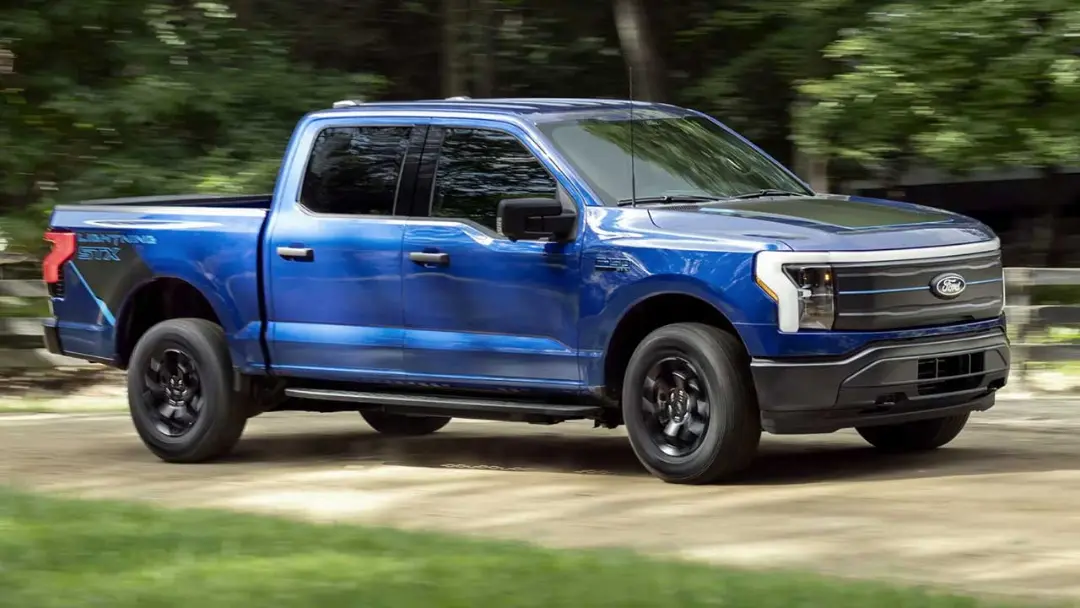 فورد F-150 لایتنینگ STX