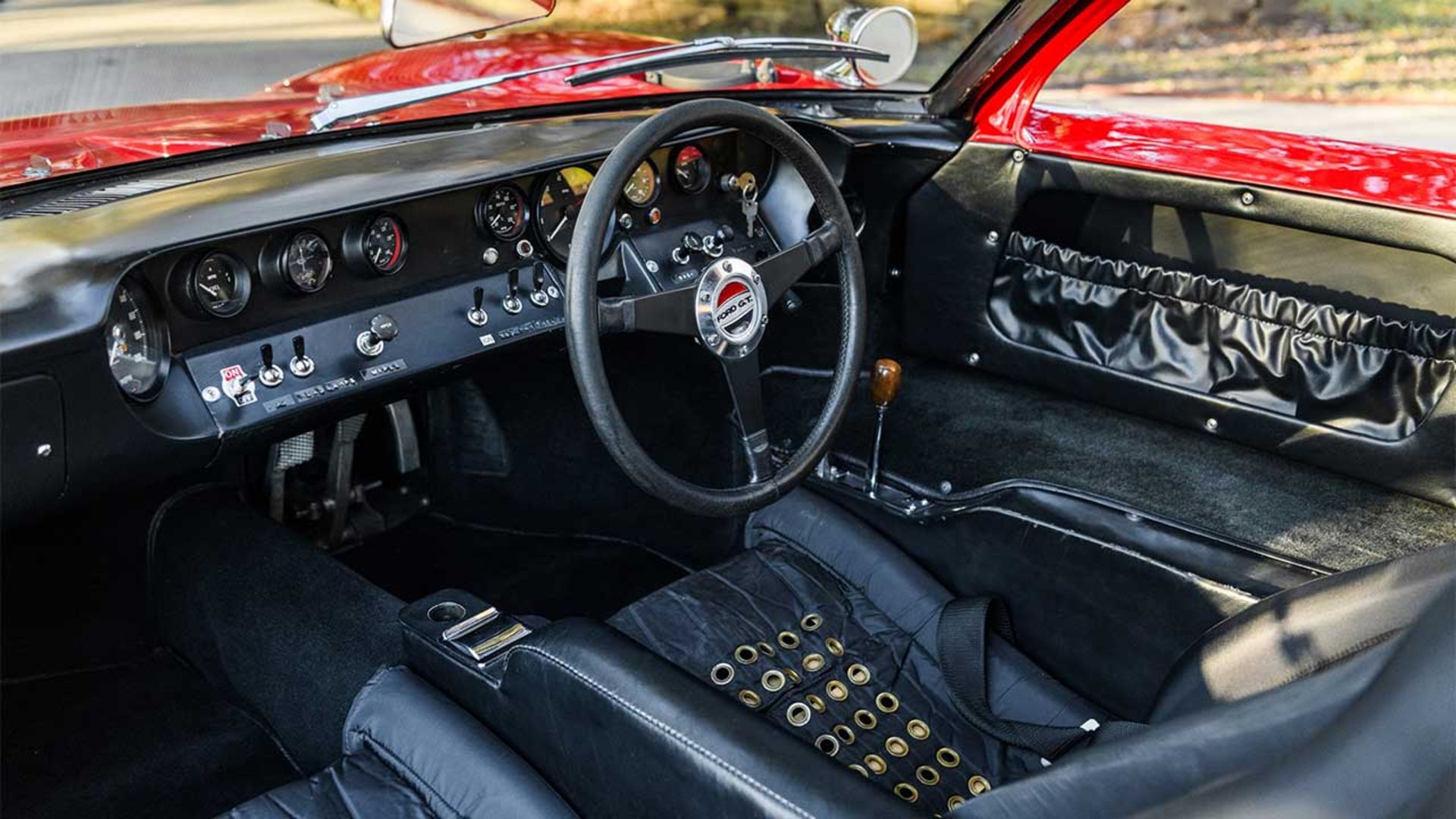 فورد GT40 جاده‌ای