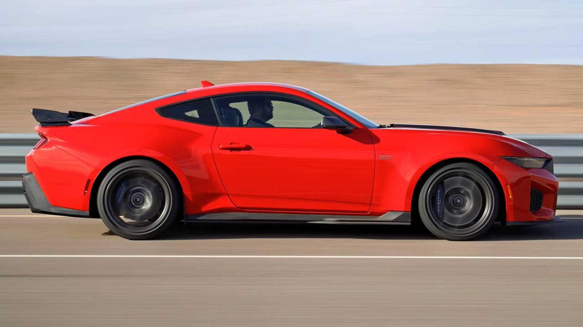 فورد موستانگ دارک هورس SC