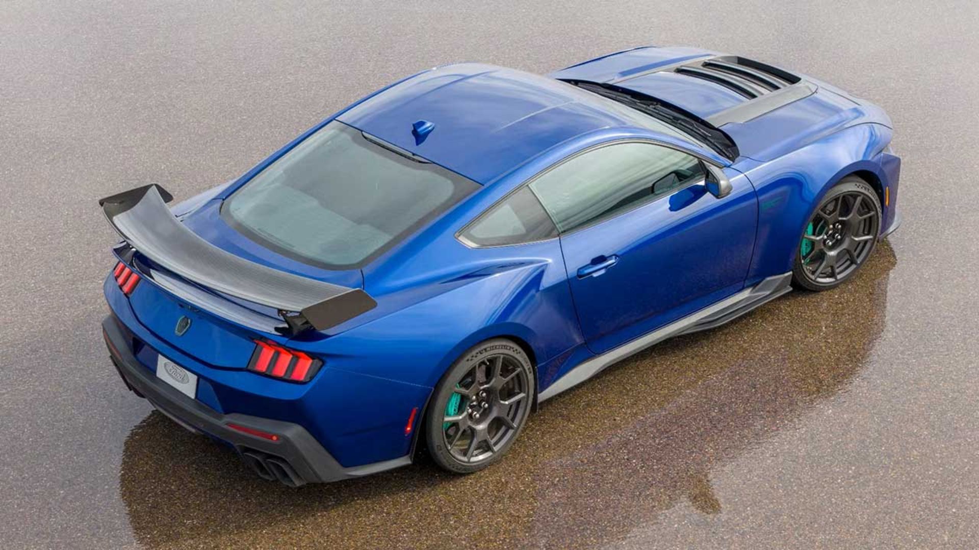 فورد موستانگ دارک هورس SC