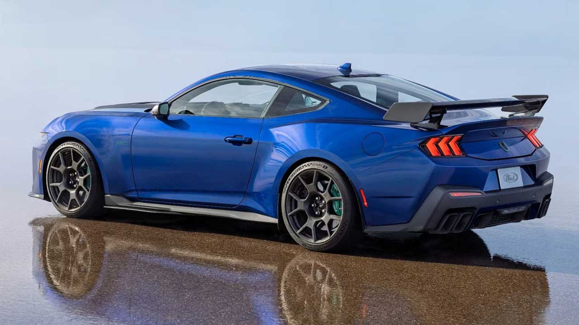 فورد موستانگ دارک هورس SC