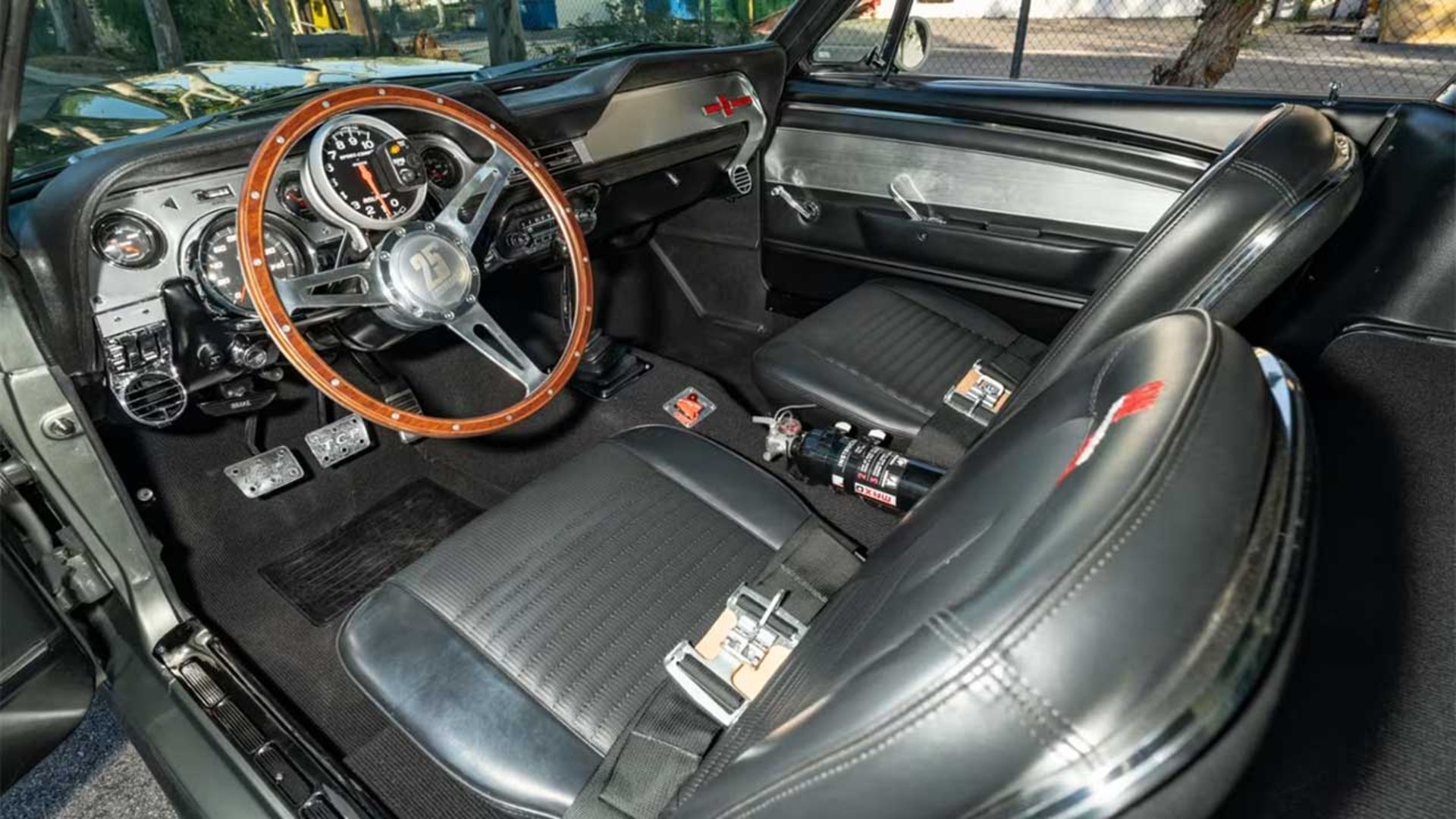 فورد موستانگ الینور 