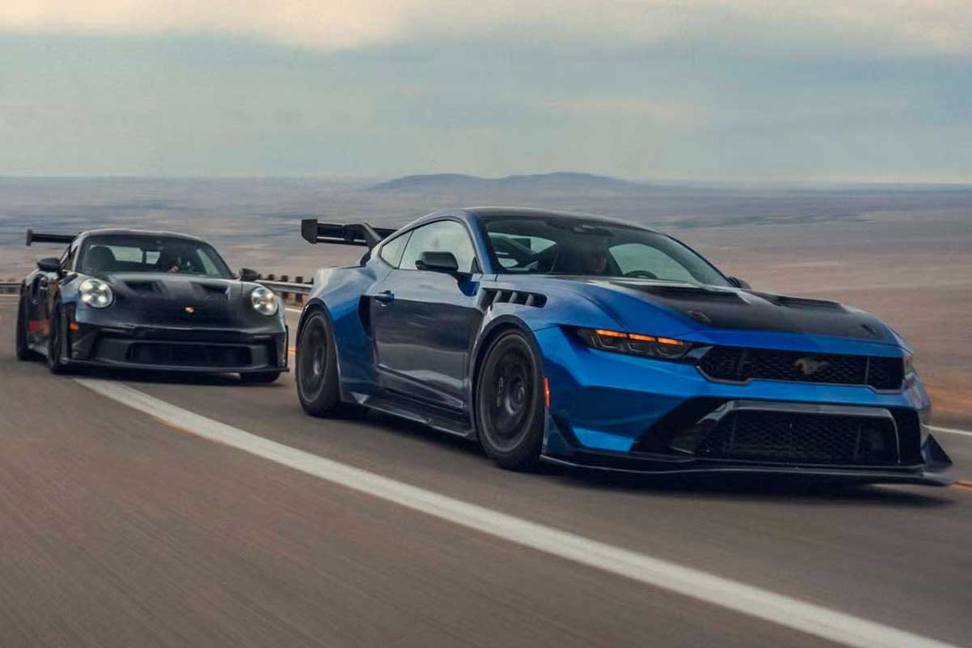 رویارویی فورد موستانگ GTD و پورشه 911 GT3 RS