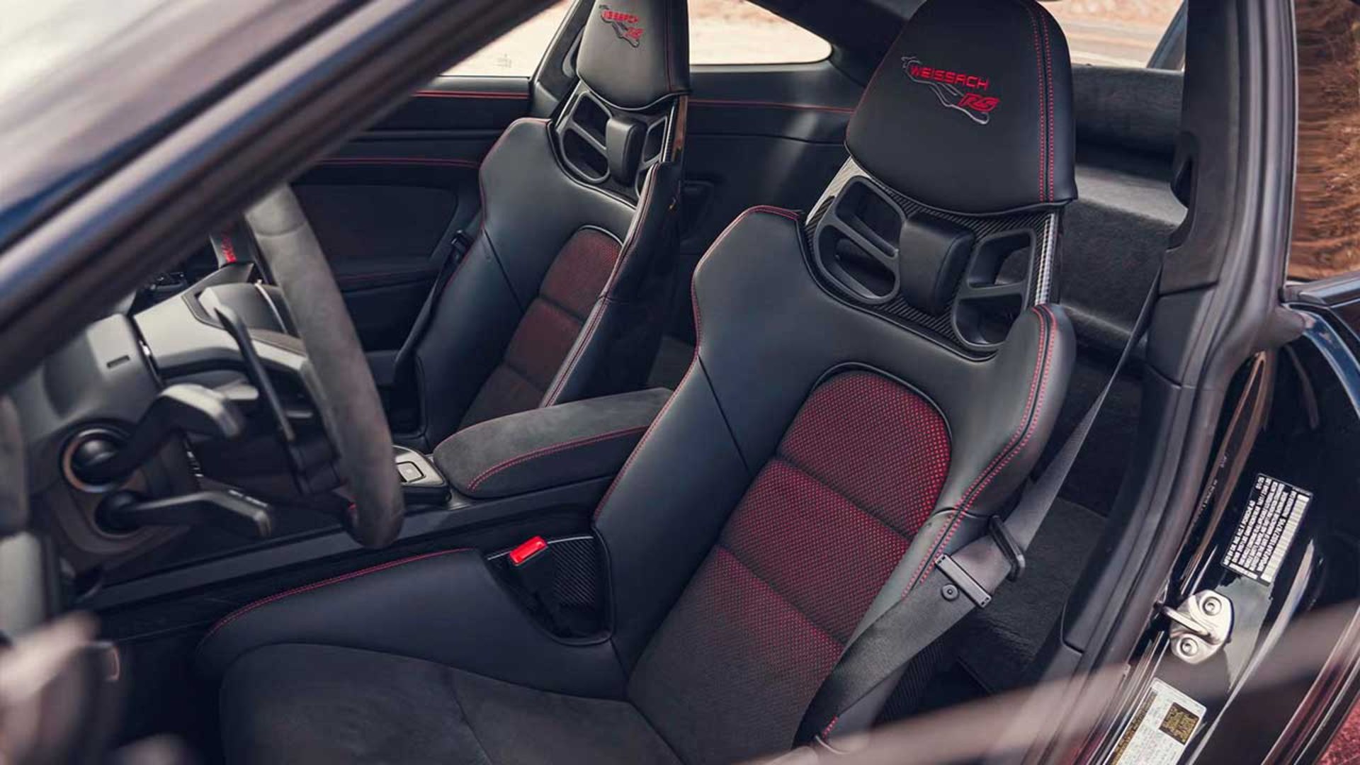 رویارویی فورد موستانگ GTD و پورشه 911 GT3 RS