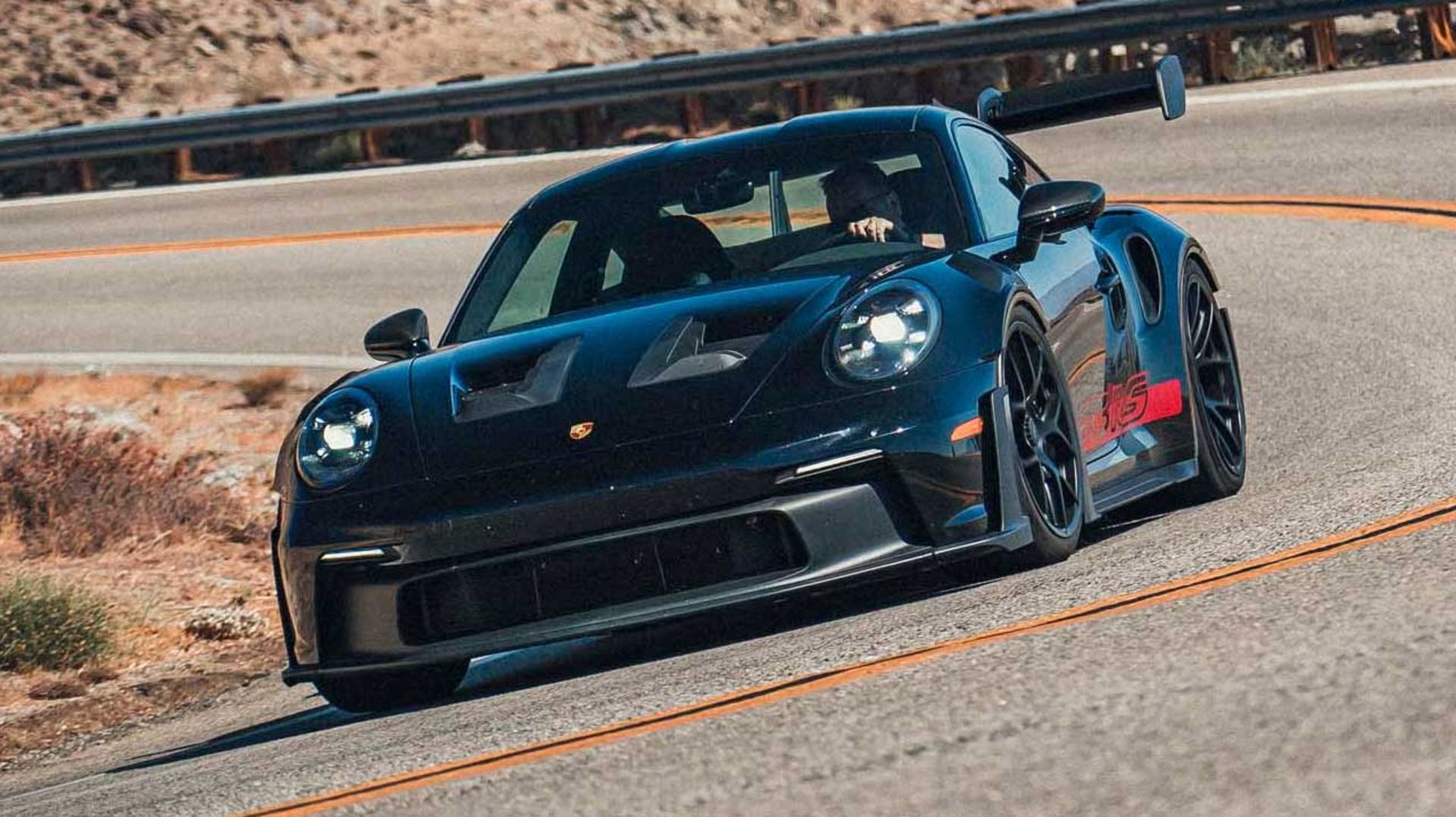 رویارویی فورد موستانگ GTD و پورشه 911 GT3 RS