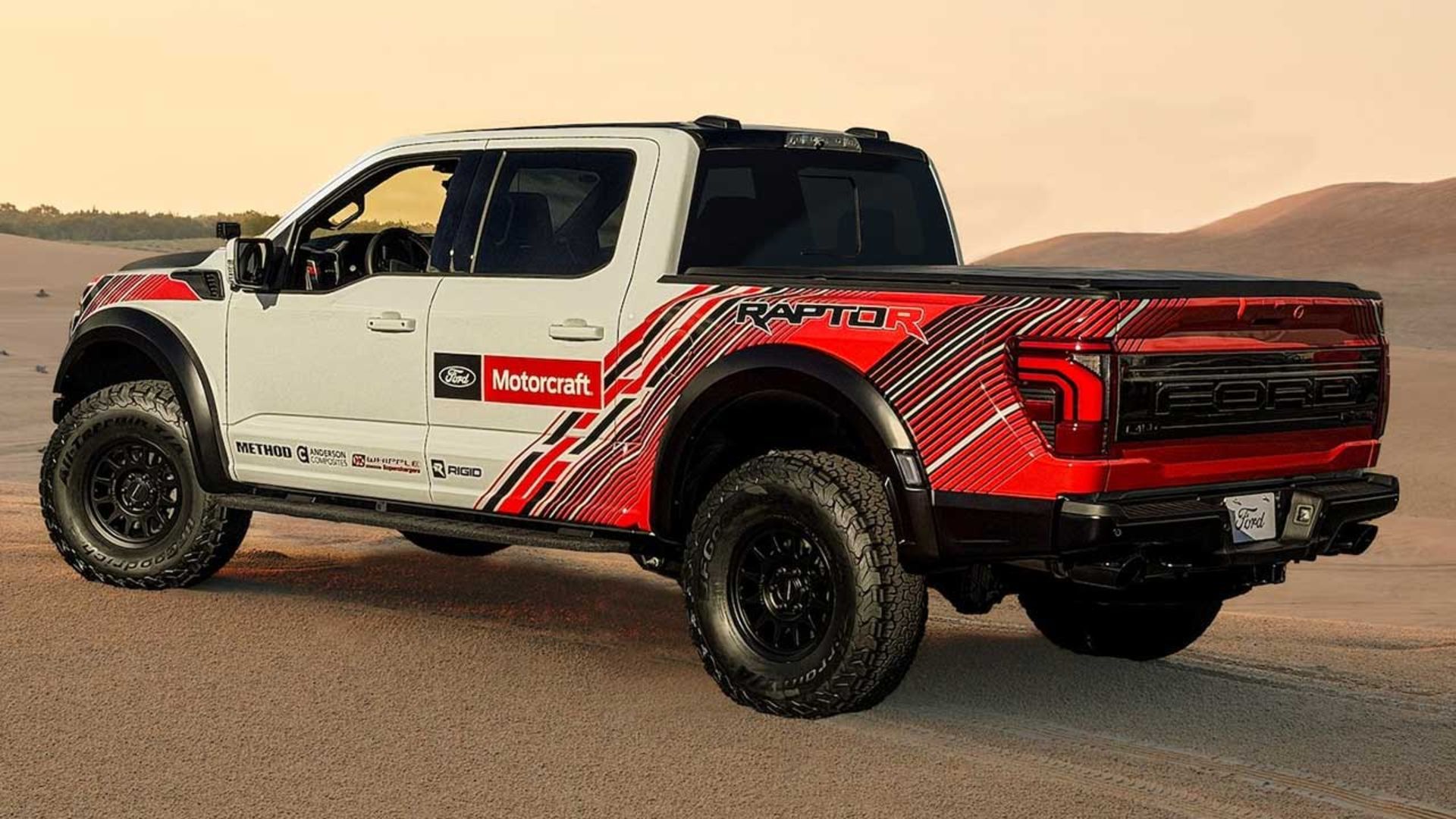 فورد رپتور R با 900 اسب بخار