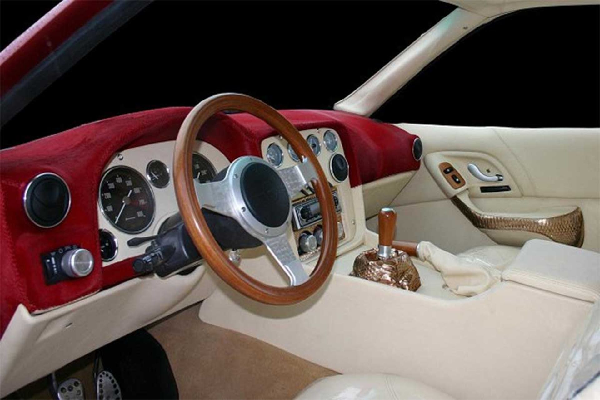 فورناساری RR600