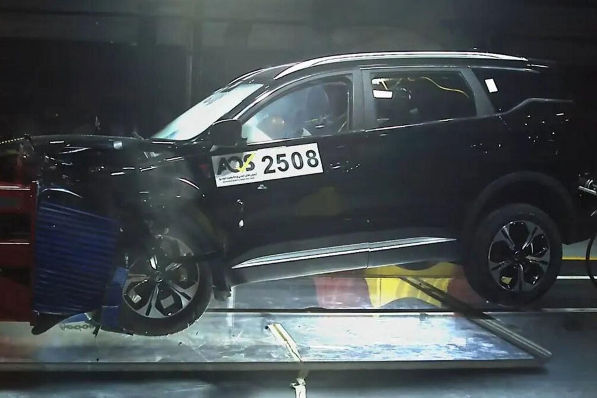 تست تصادف فونیکس F7 در ایران