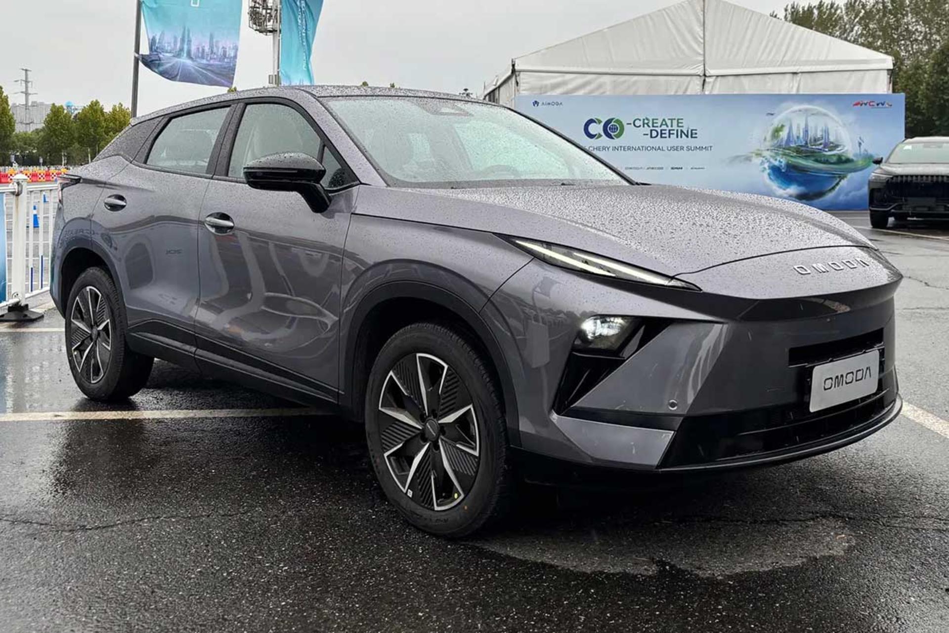 فیس‌لیفت فونیکس FX 