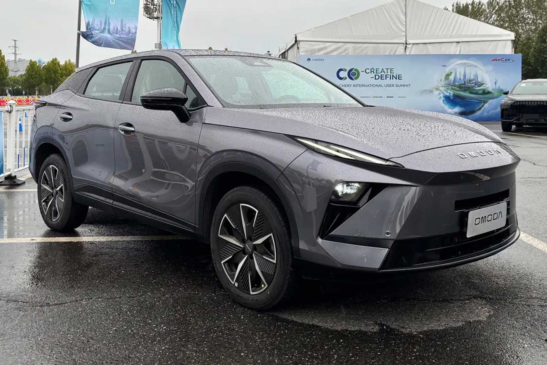 فیس‌لیفت فونیکس FX 