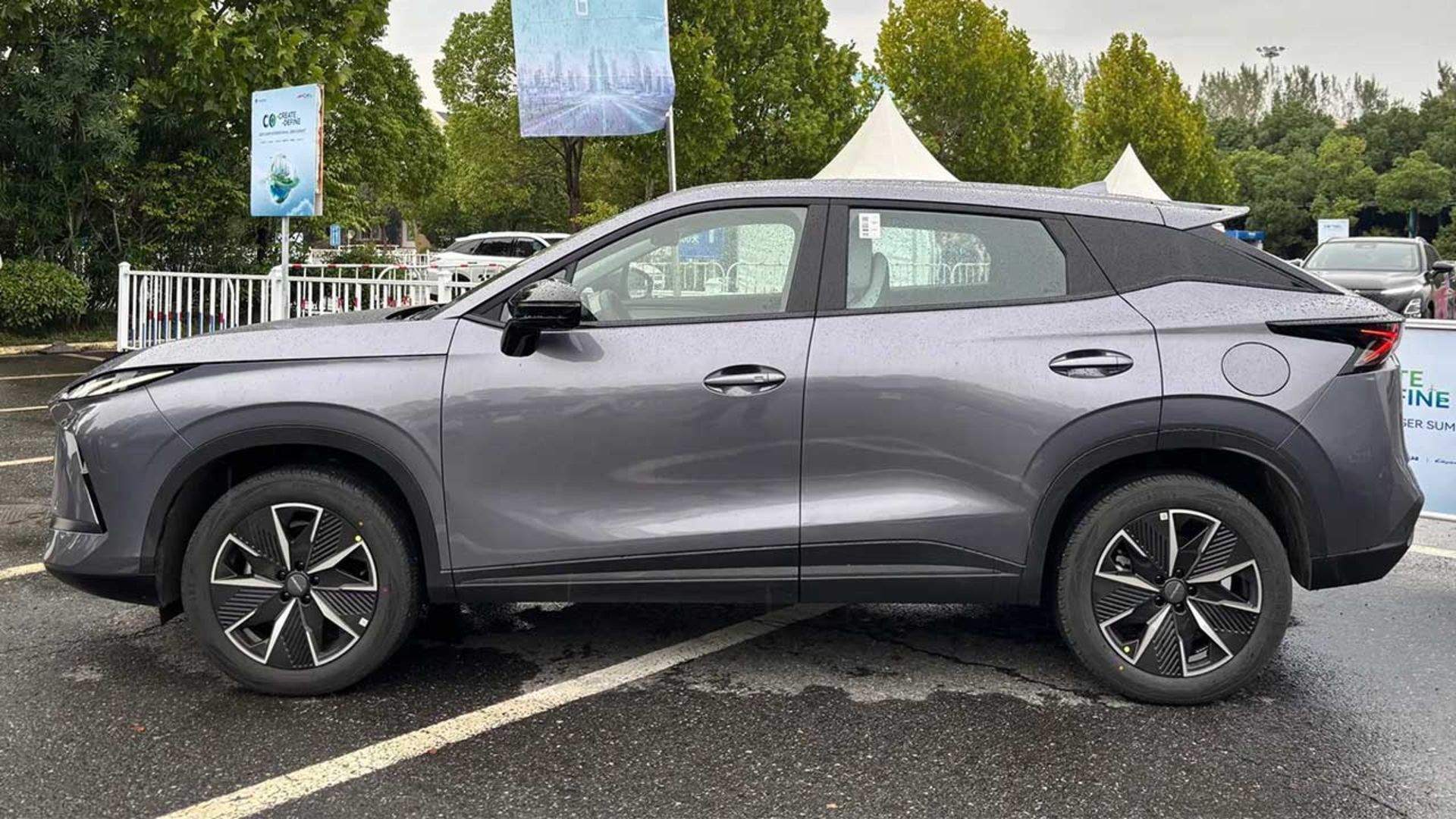 فیس‌لیفت فونیکس FX 