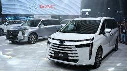 خودروهای برقی و جدید برند جی‌اِی‌سی (GAC) در نمایشگاه تهران