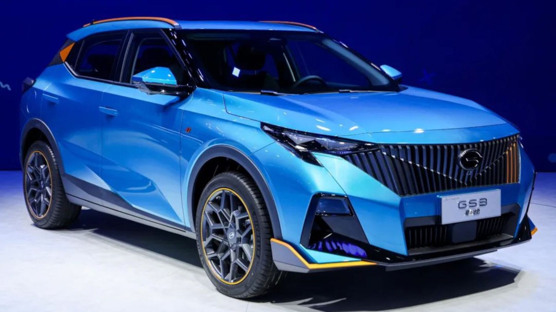 نمای جلوی گک GS3