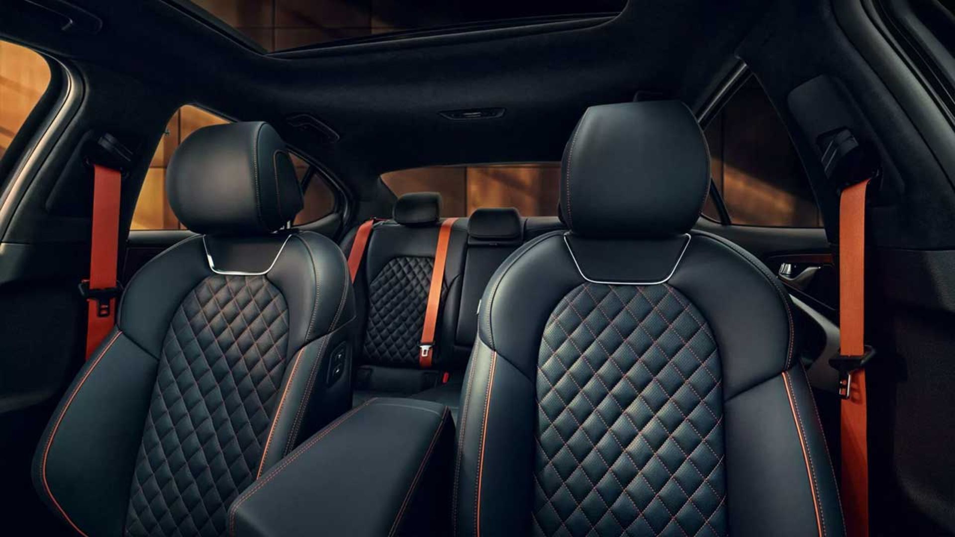 جنسیس G70 پرستیژ گرافیت