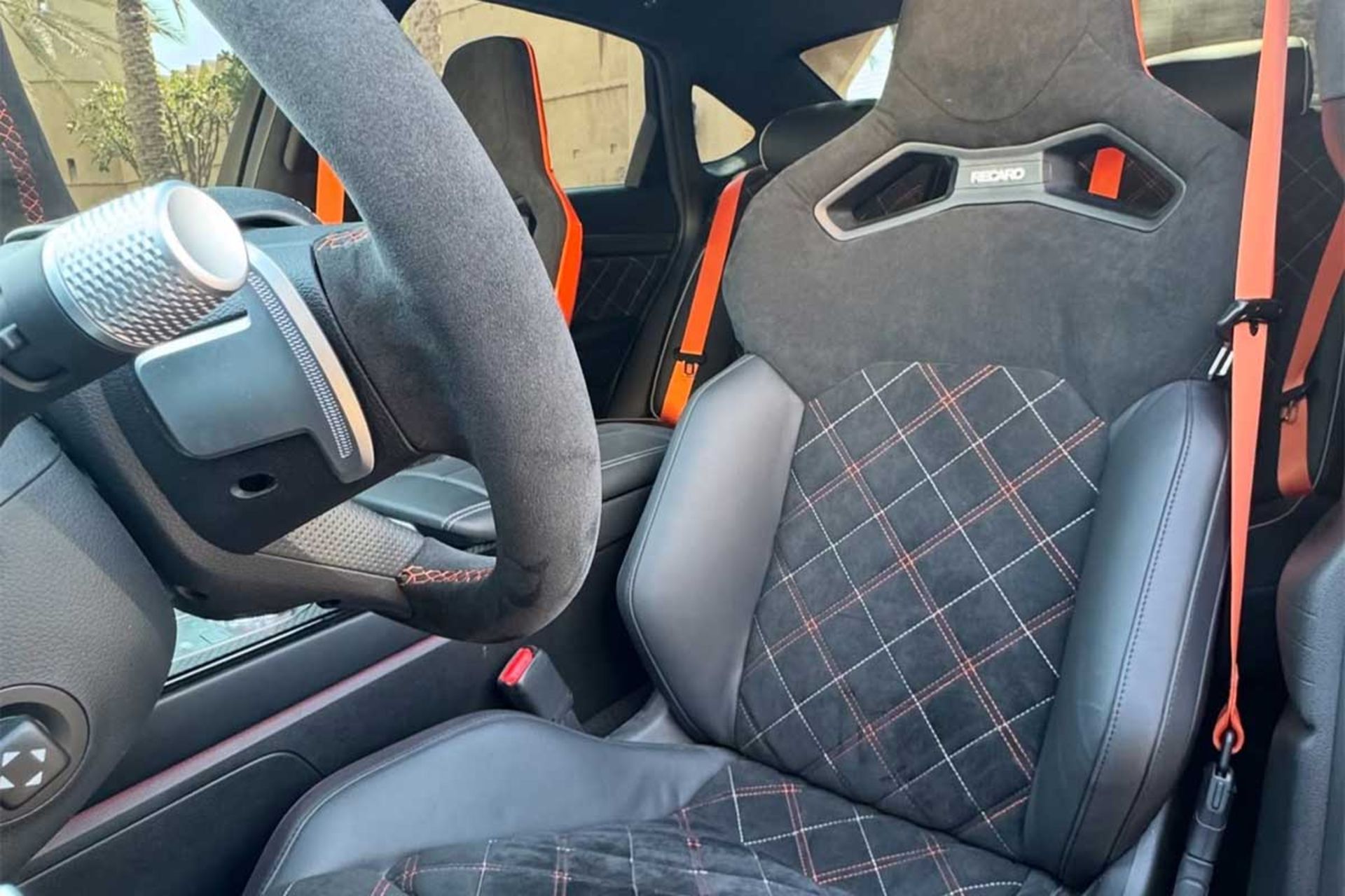 جنسیس G80 ماگما