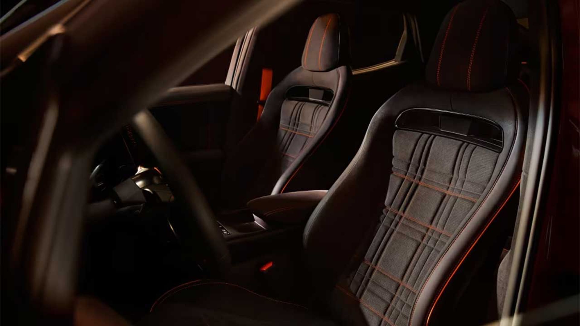 جنسیس GV60 ماگما