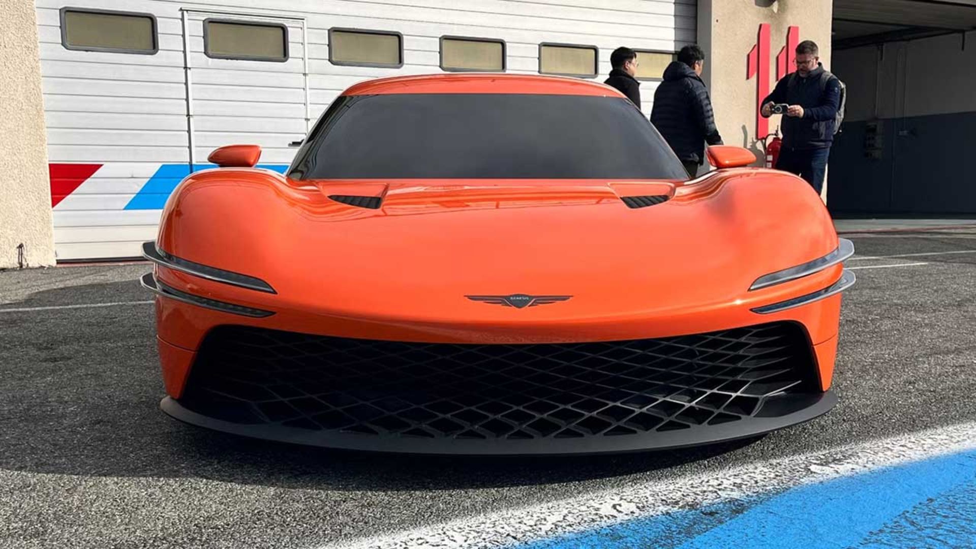 جنسیس ماگما GT 