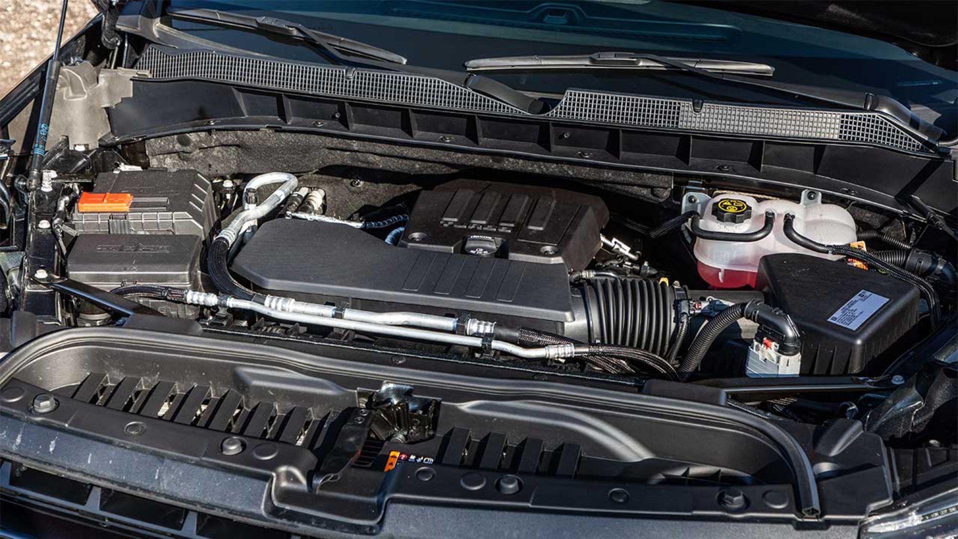 موتور چهار سیلندر توربومکس جنرال موتورز