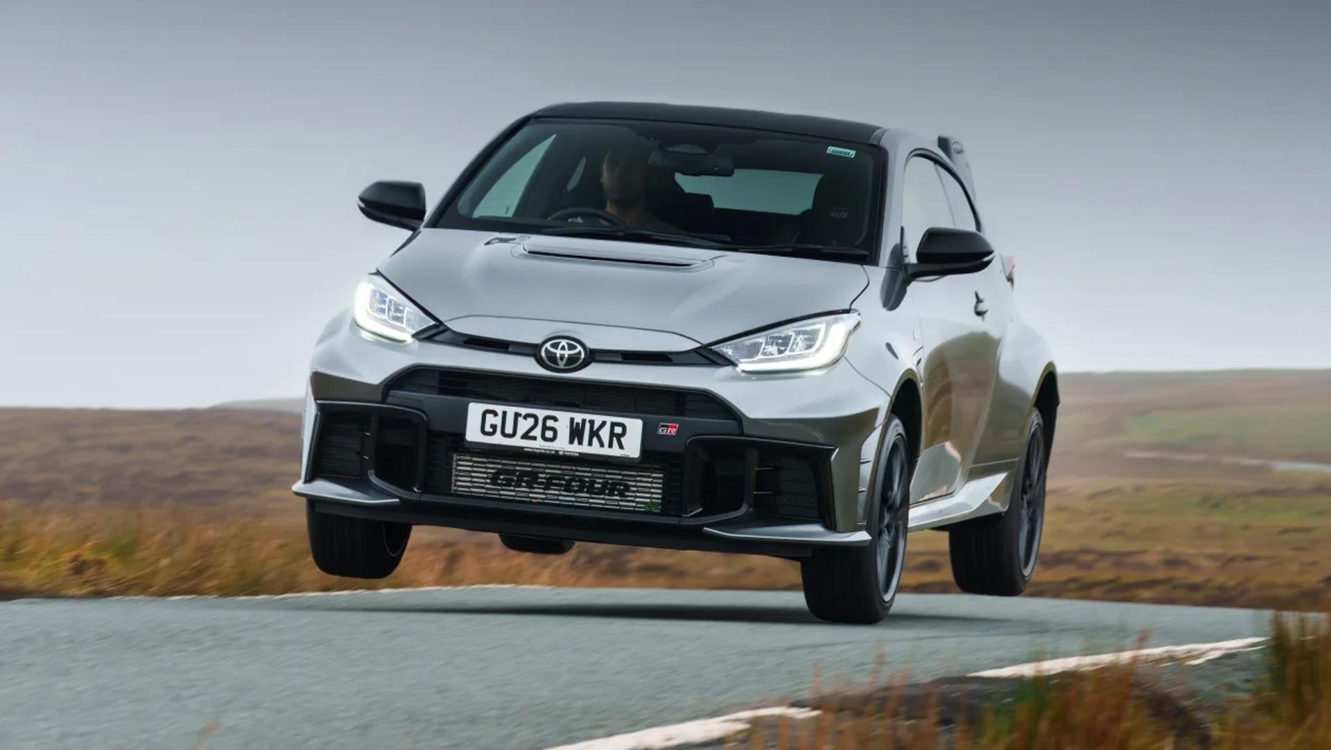 GOLF  Yaris  civic comparison  
