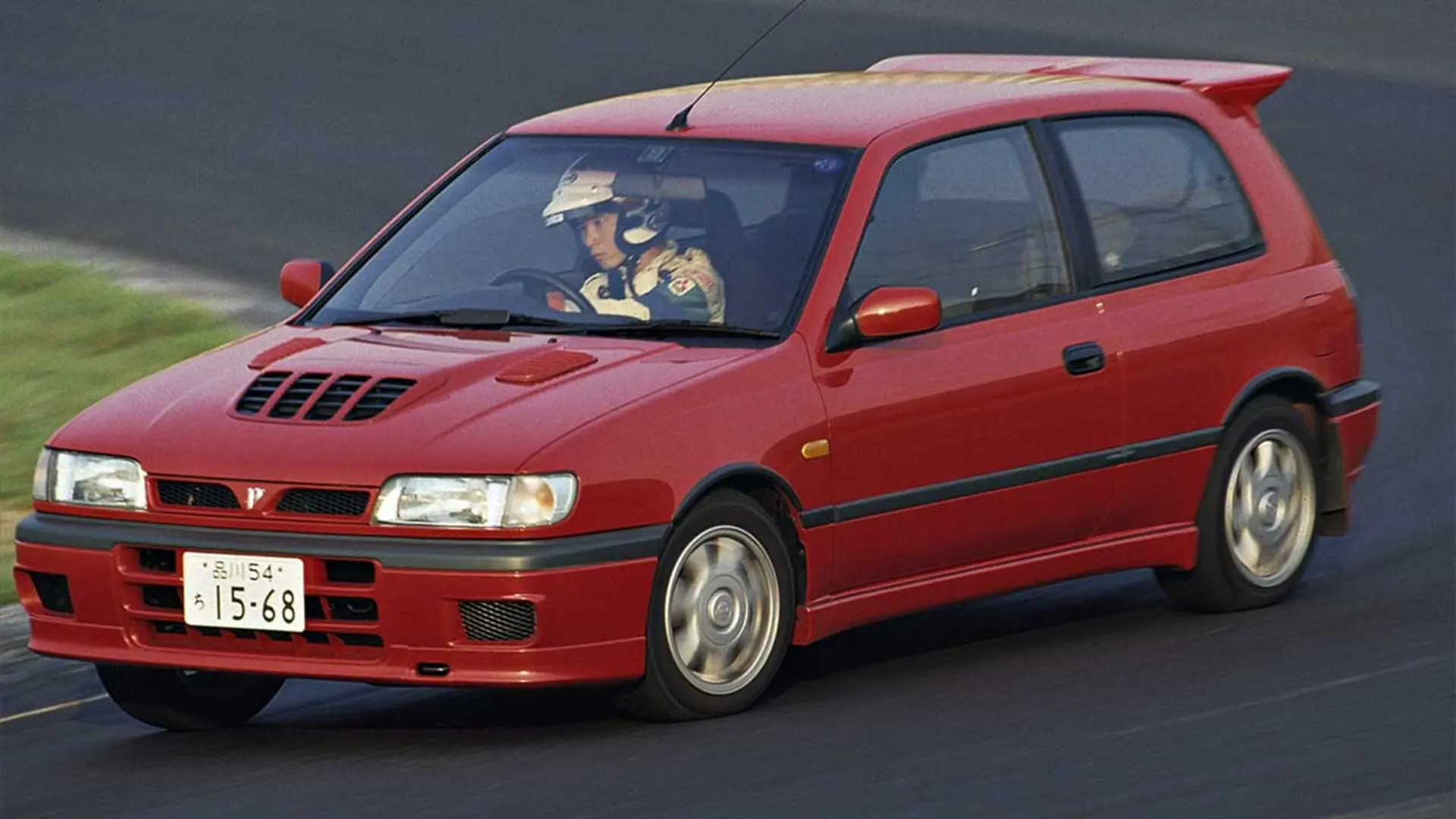 نیسان پولسار GTI-R 