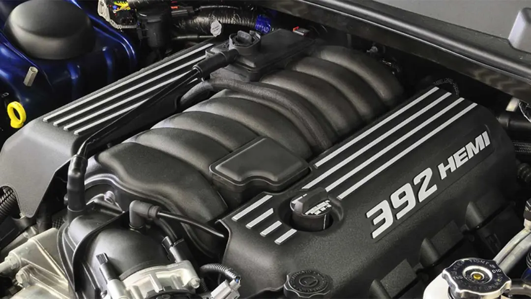 موتور V8 همی پوشراد دوج