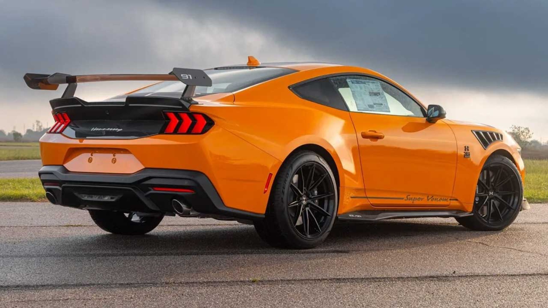 موستانگ هنسی سوپر ونوم