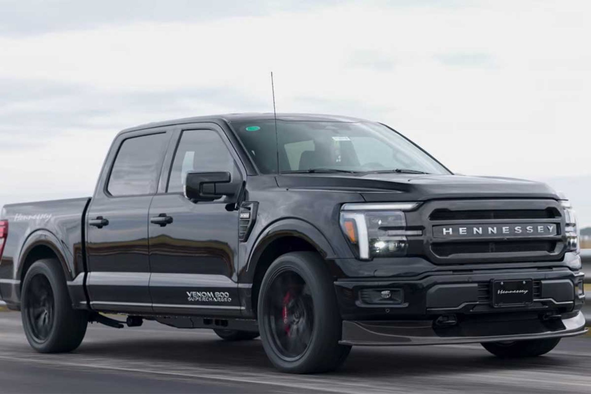 هنسی ونوم 800 فورد F150