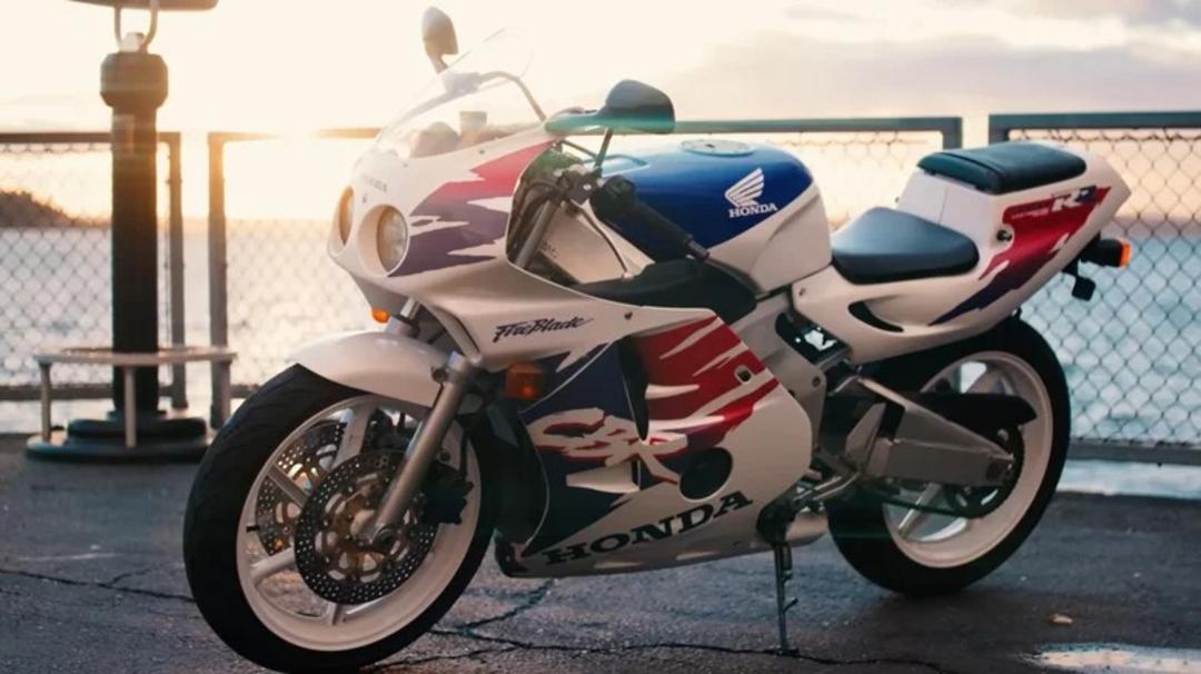 هوندا CBR250RR