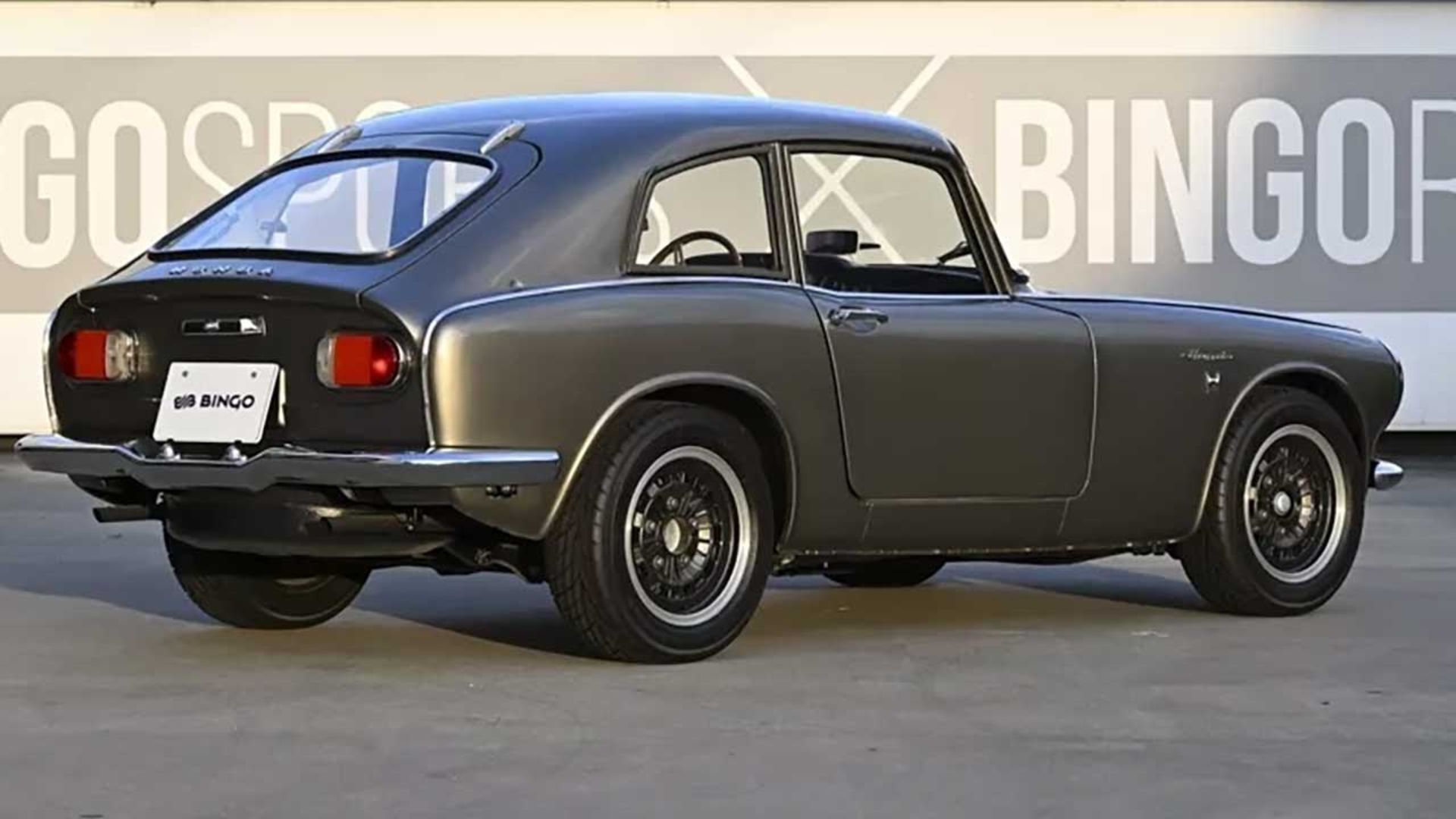 هوندا S800 M کوپه مدل ۱۹۶۸ 