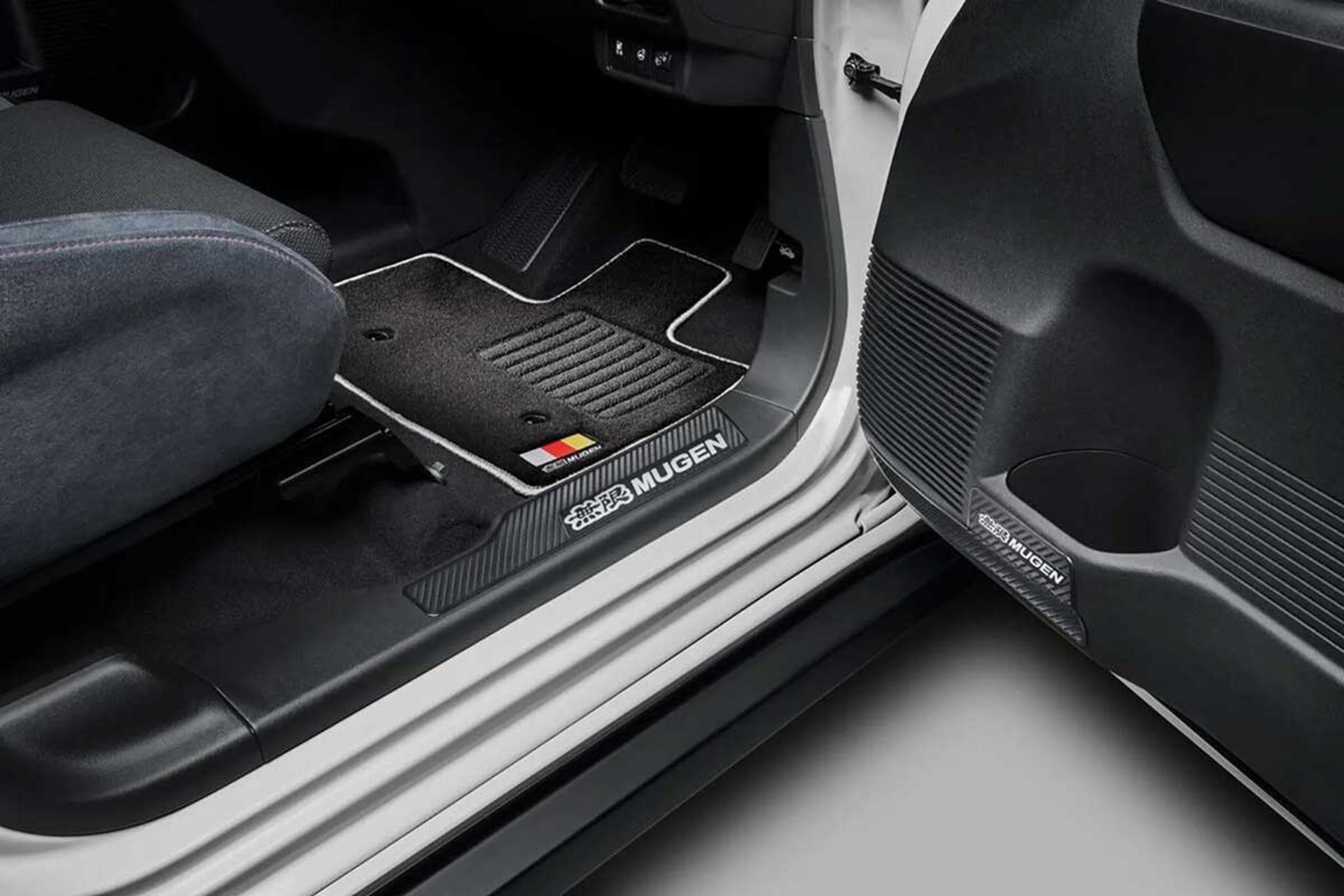 هوندا سوپر وان با کیت موگن