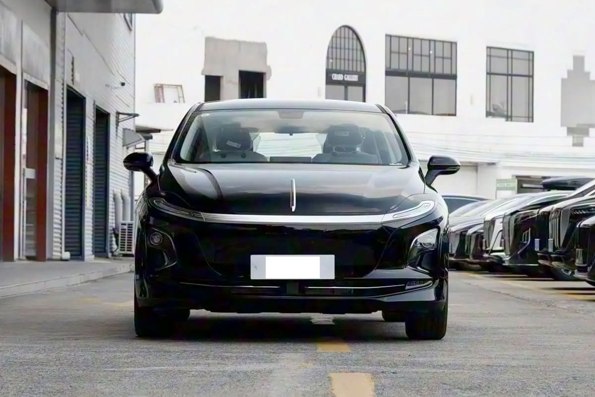 هونگچی E-QM5 برقی جدید