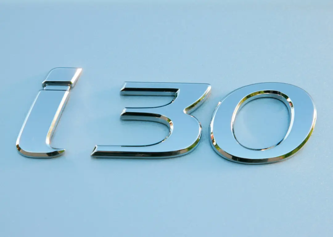 نشان هیوندای i30 