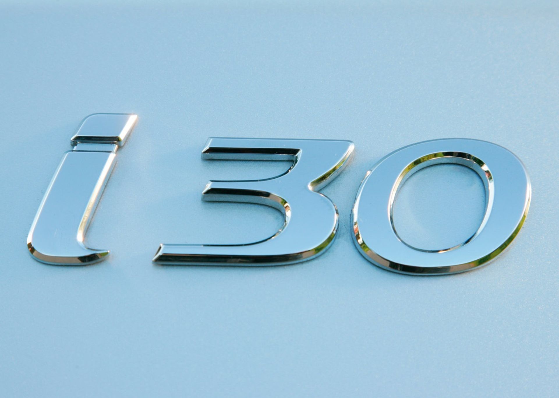 نشان هیوندای i30 