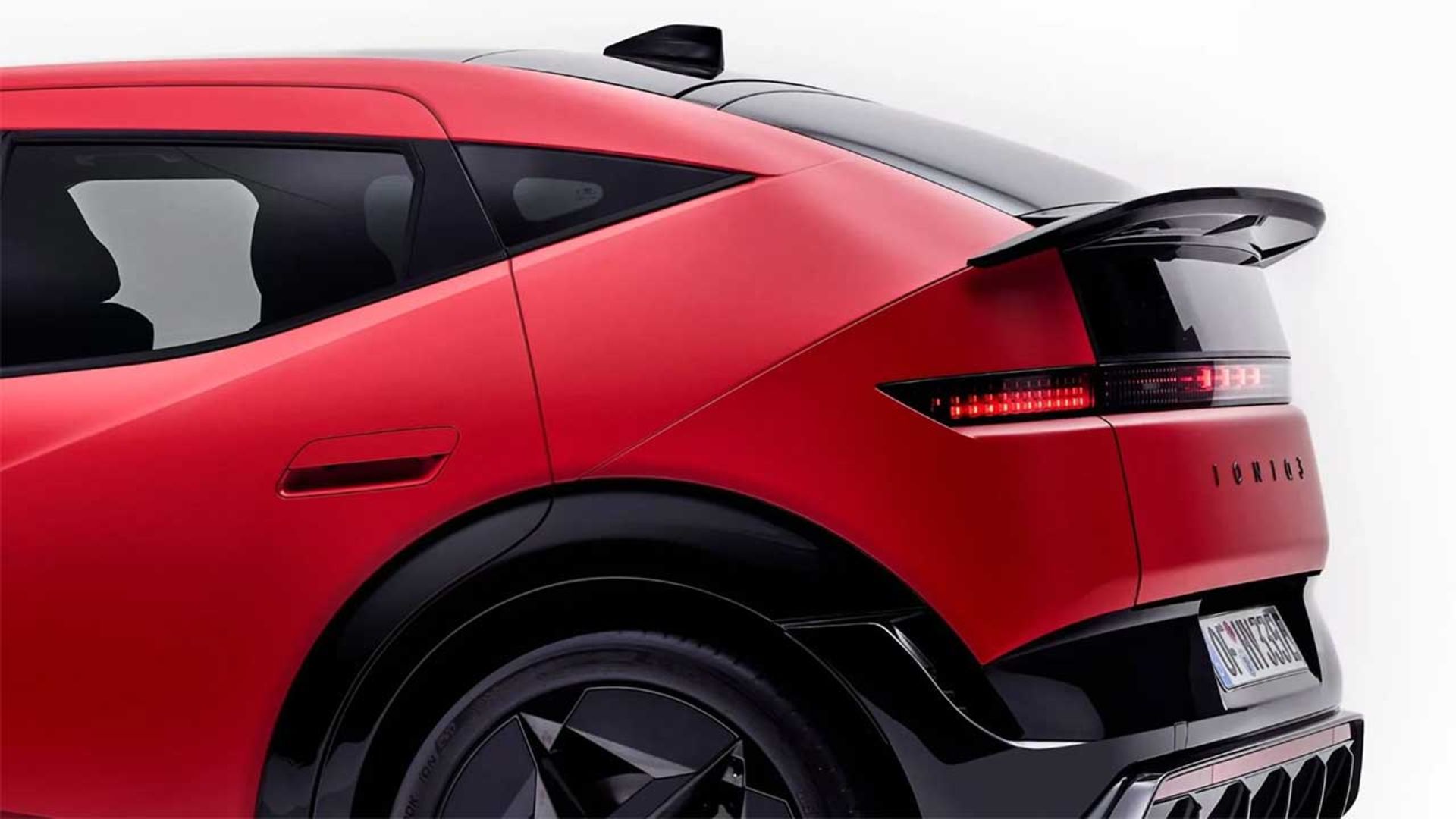 هیوندای آیونیک 3