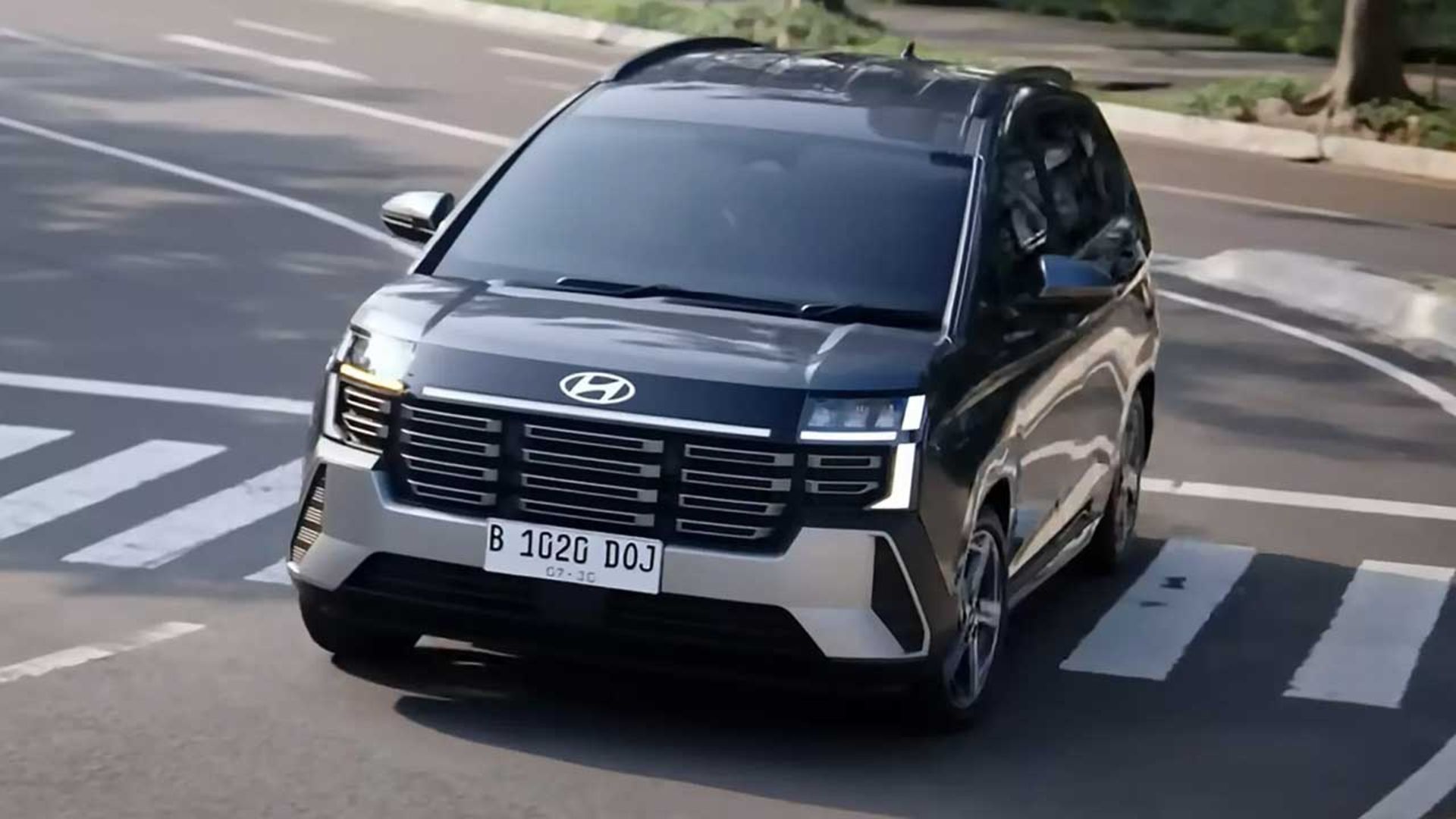 هیوندای استارگیزر 2025